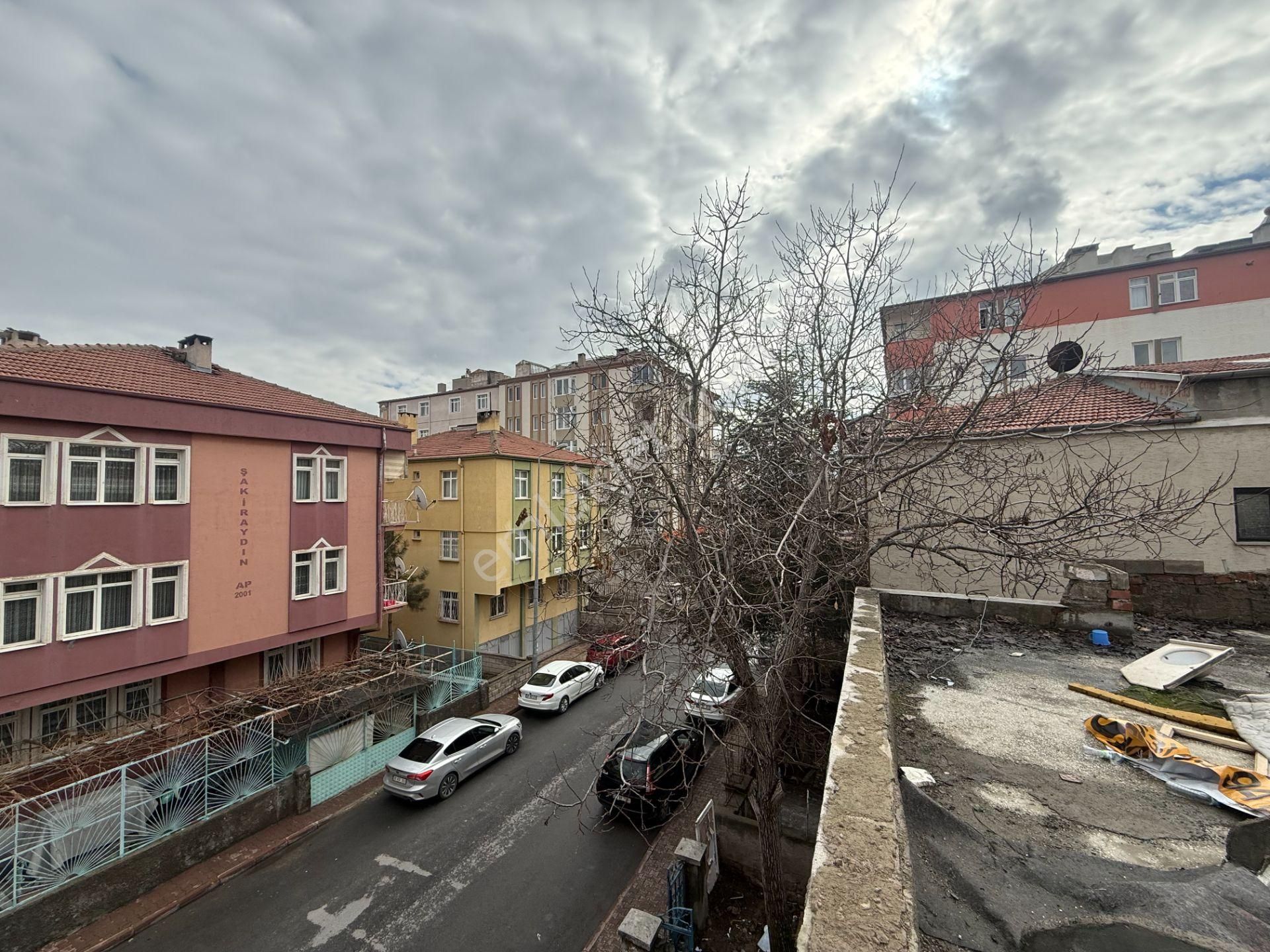 Global Emlak Mevlana'da Satılık 2 Adet Daire 2 Adet Dükkan - Görsel 8