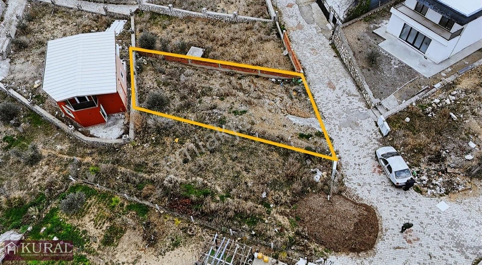 Buca Karacaağaç Hisse Tapulu Elektrik Su Oturmuş Sitede Manzara