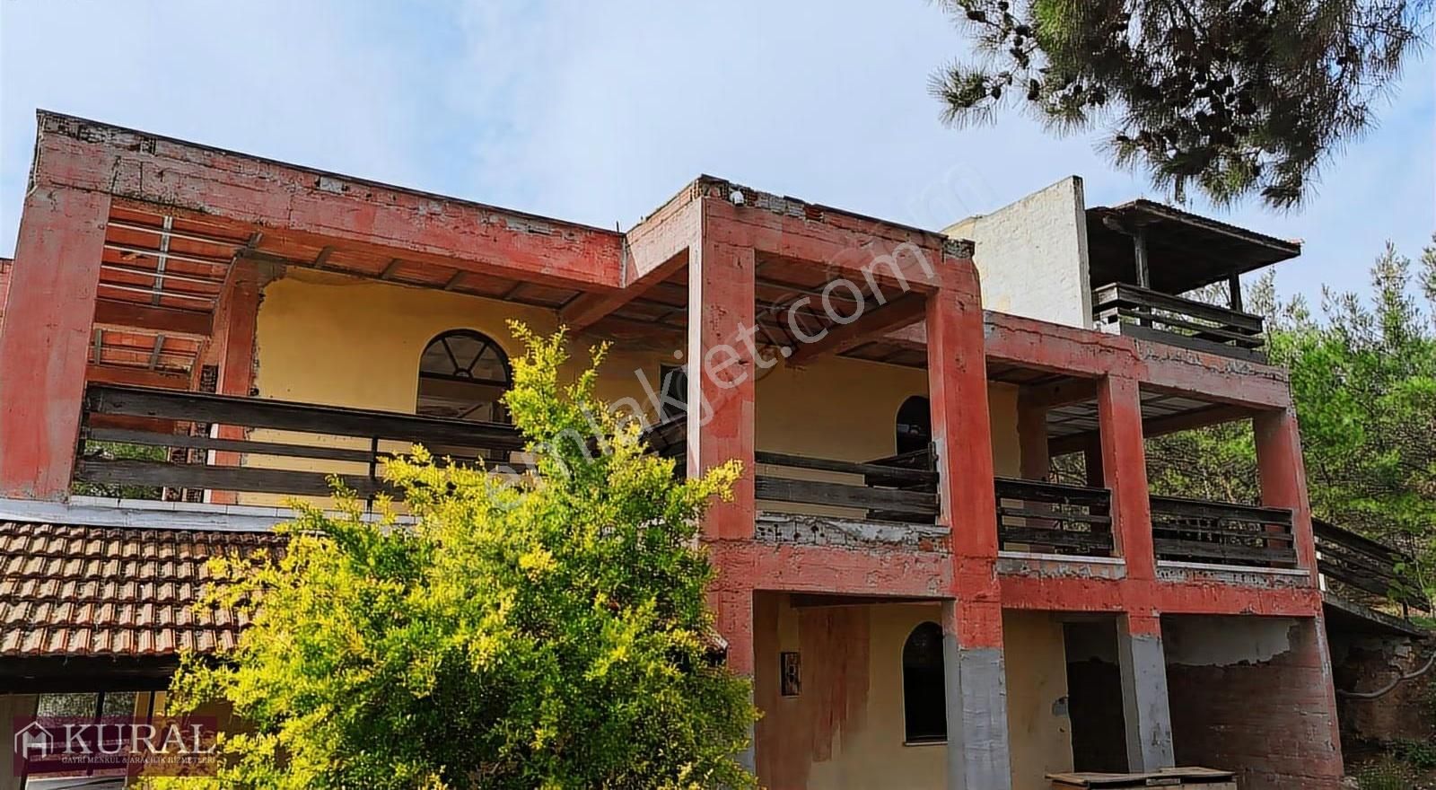 İzmir Menderes Yeniköyde 5685 M2 Tek Tapu Malikhane Ev Bahçe - Görsel 32