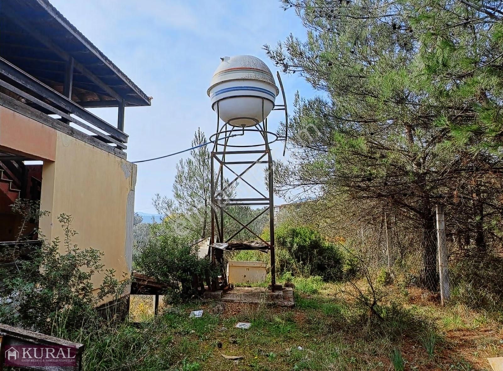 İzmir Menderes Yeniköyde 5685 M2 Tek Tapu Malikhane Ev Bahçe - Görsel 12