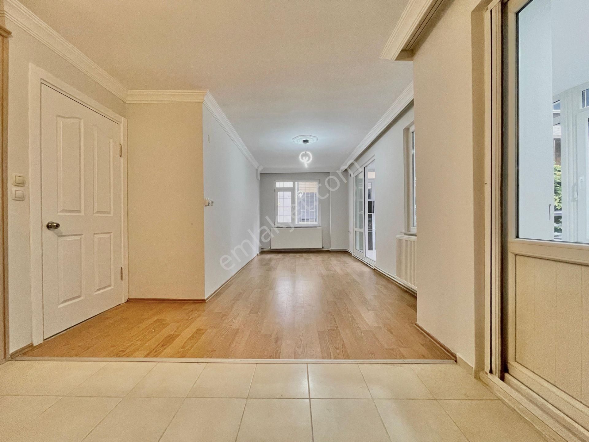 Berkay Demirel'den Altınkumda Doğalgazlı Çift Balkonlu 2+1 Daire - Görsel 7