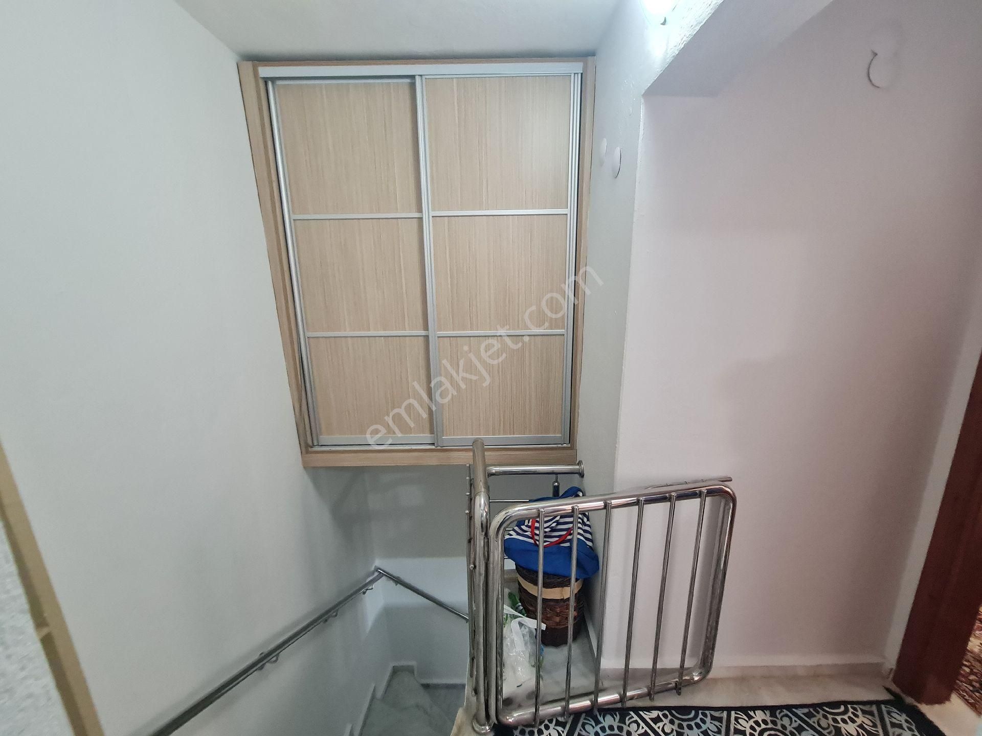 Denize Sıfır Site İçerisinde Bahçeli Önü Açık 2+1 Yazlık - Görsel 31