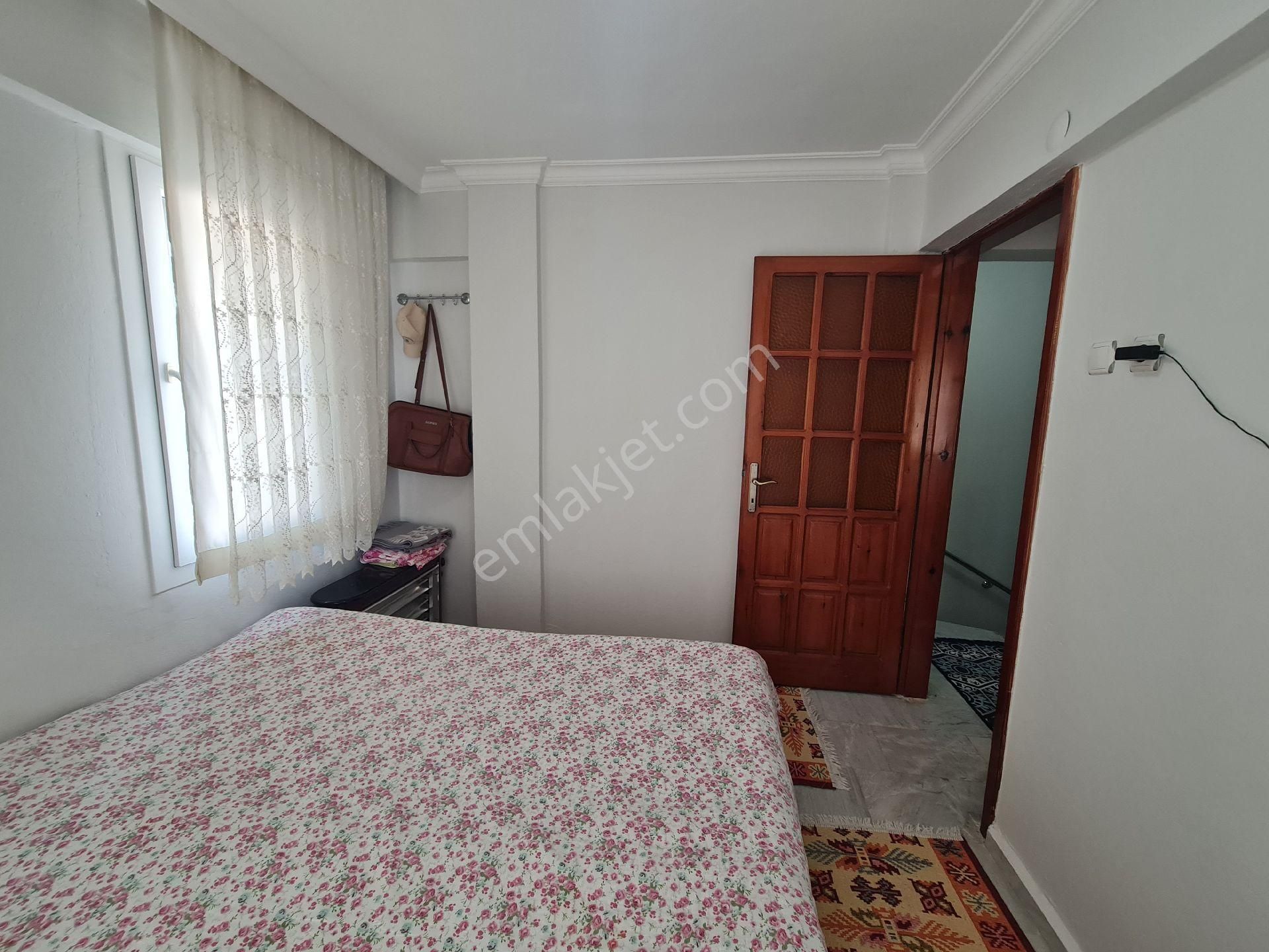 Denize Sıfır Site İçerisinde Bahçeli Önü Açık 2+1 Yazlık - Görsel 30