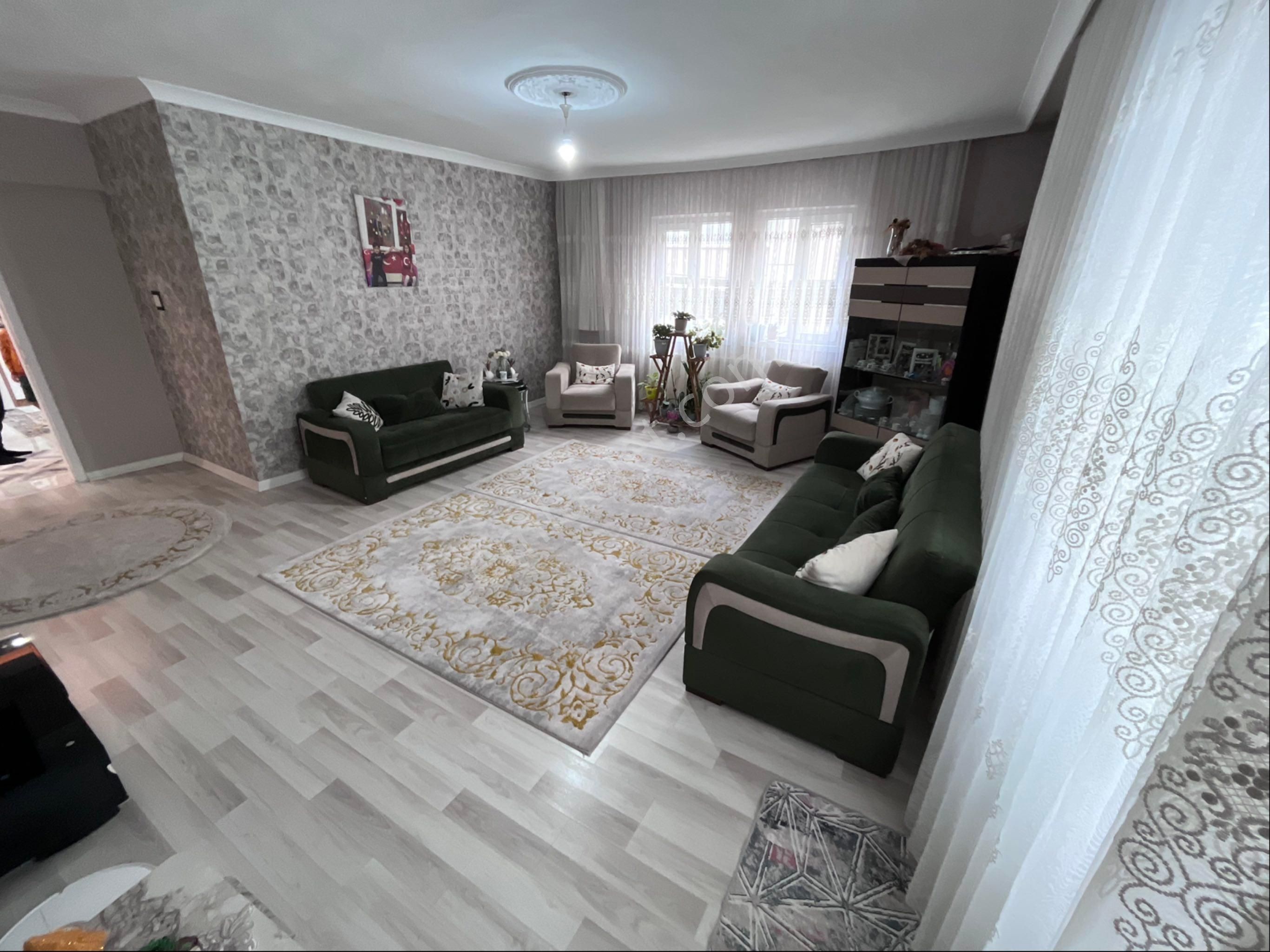Sincan Akşemsettin Mh.'de 3+1 Bağımsız 1.orta Katta 125 M2 Satılık Daire - Görsel 12