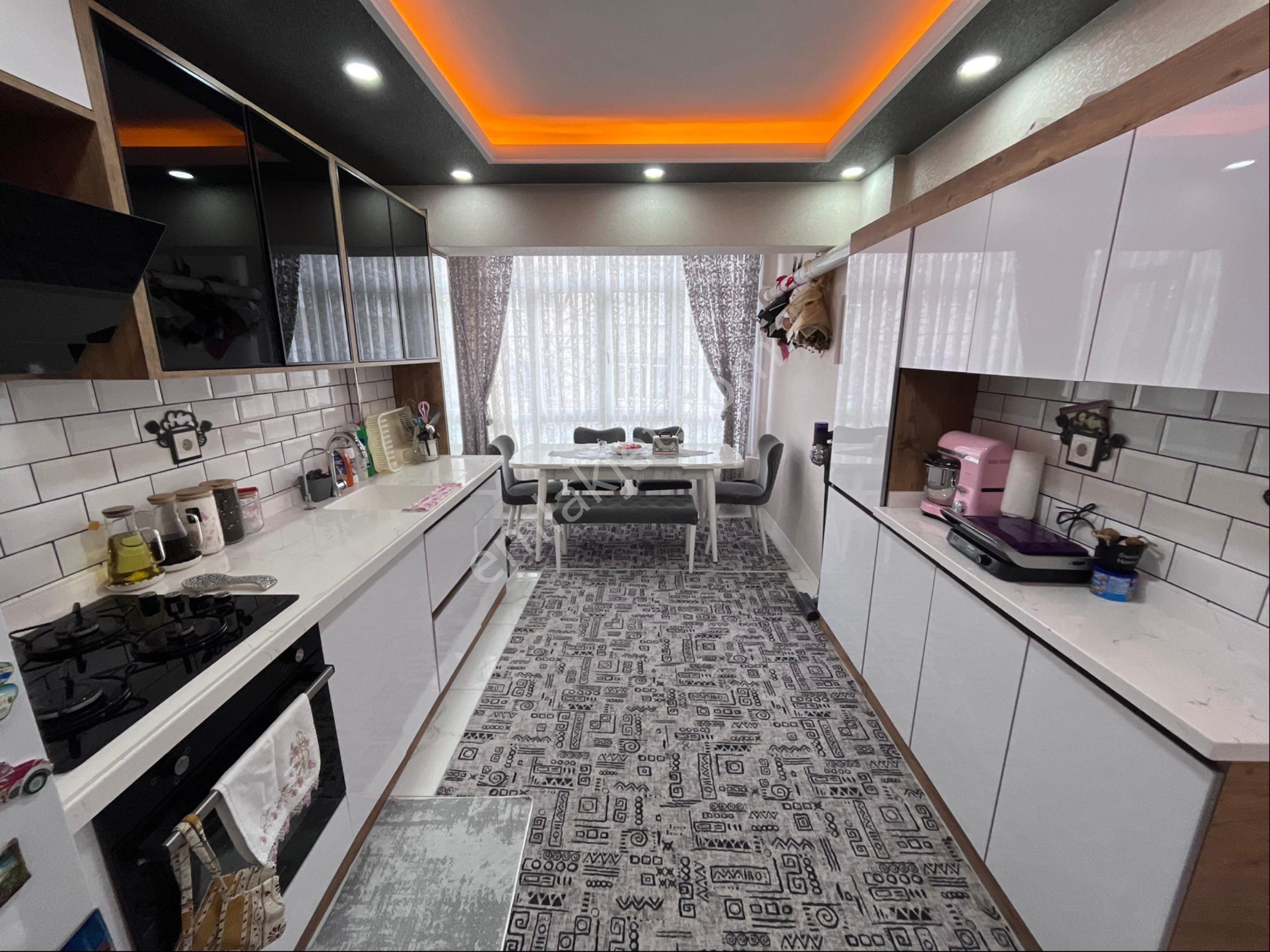Sincan Akşemsettin Mh.'de 3+1 Bağımsız 1.orta Katta 125 M2 Satılık Daire - Görsel 5