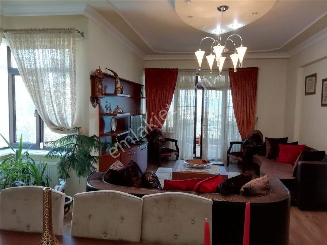 Mudanya Bademli'de Satılık 600 M2 Bahçeli Lüx Manzaralı Villa - Görsel 2