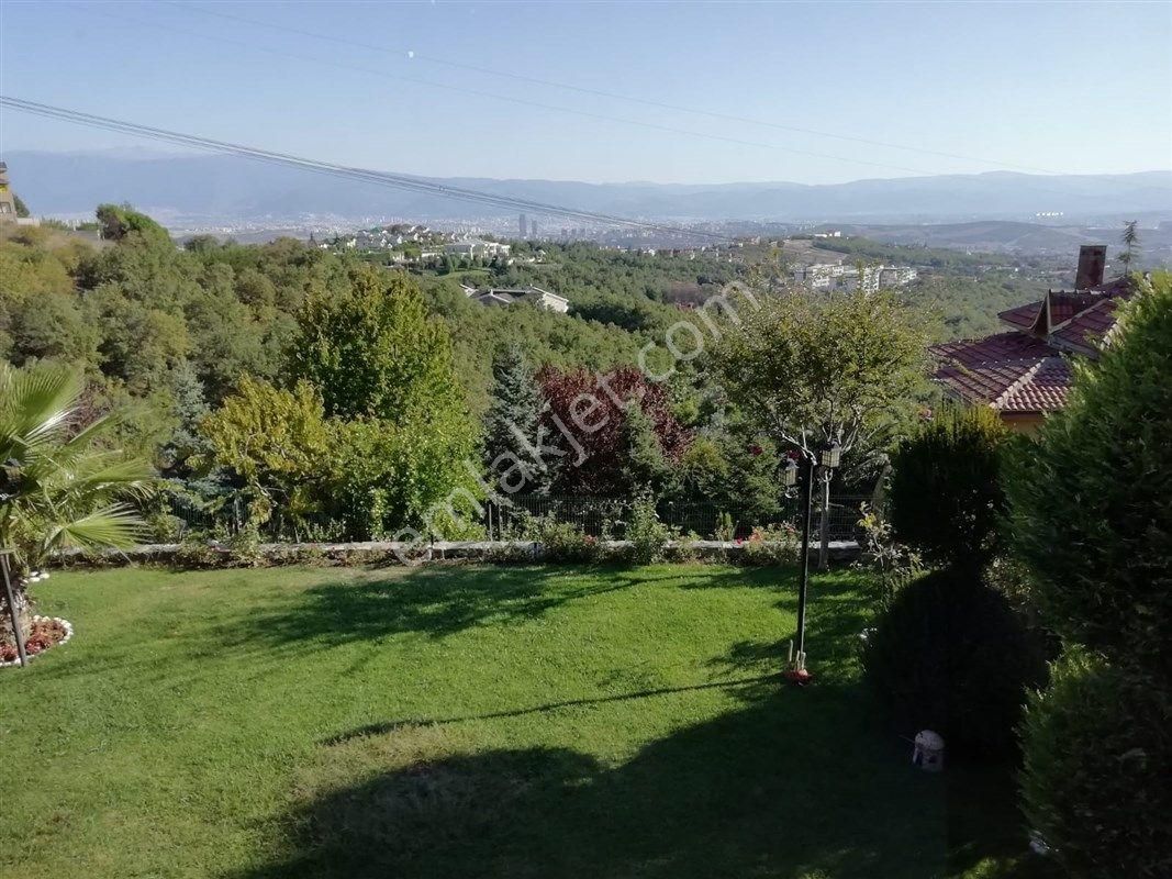 Mudanya Bademli'de Satılık 600 M2 Bahçeli Lüx Manzaralı Villa - Görsel 3