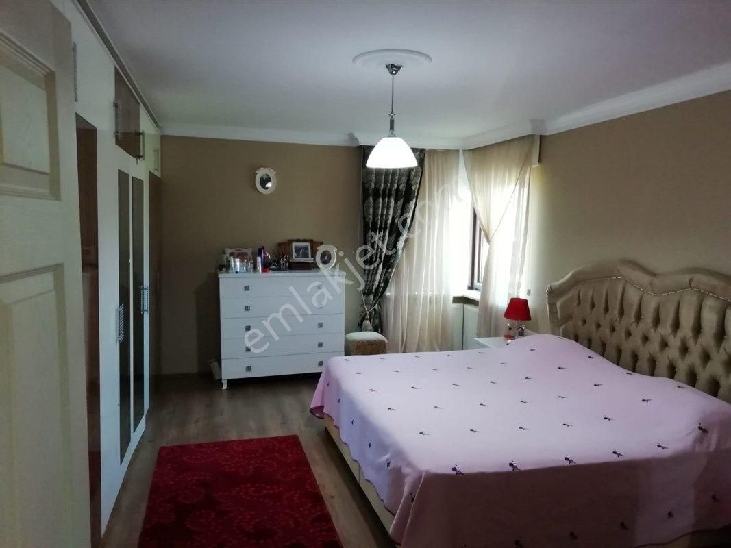 Mudanya Bademli'de Satılık 600 M2 Bahçeli Lüx Manzaralı Villa - Görsel 15