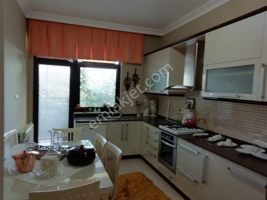 Mudanya Bademli'de Satılık 600 M2 Bahçeli Lüx Manzaralı Villa - Görsel 4