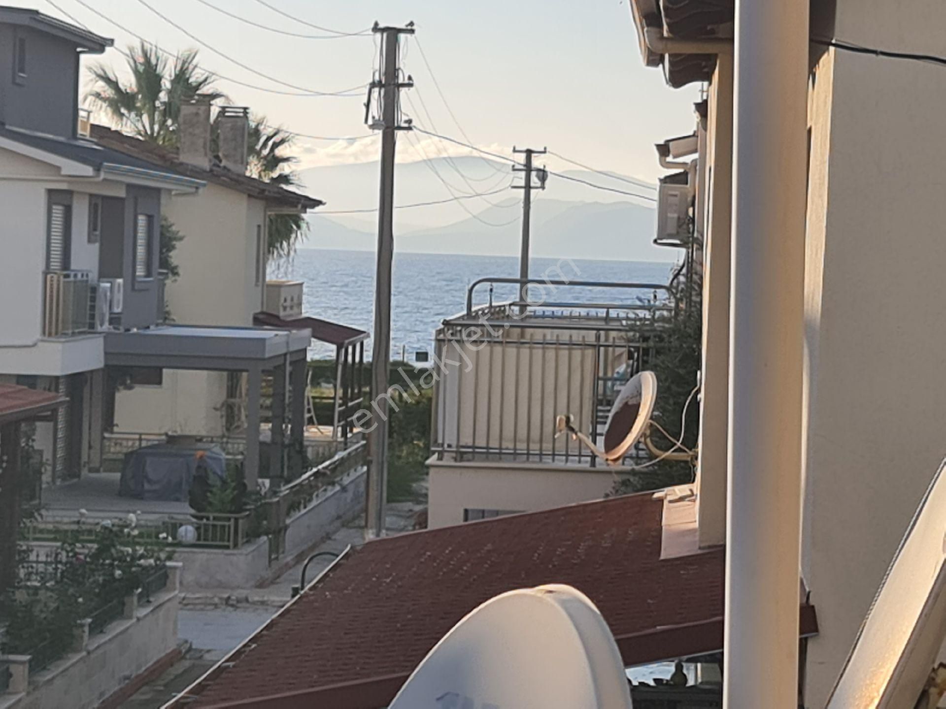 Denize Sıfır Site İçerisinde Müstakil Bahçeli 3+1 Yazlık - Görsel 18