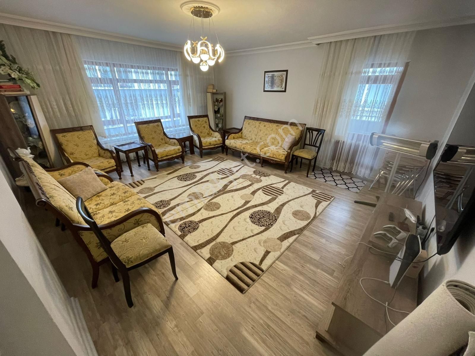 Benliler Emlaktan Etlik Esertepe De 5+2 Yapılı Satılık Dubleks