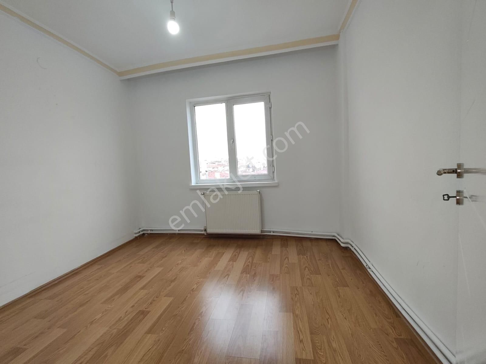 Yılmaz Gayrimenkulden Malazgirt Mahallesinde 2+1 Ön Cephe 17.000 Pazarlıklı Fırsat Kiralık Daire - Görsel 11