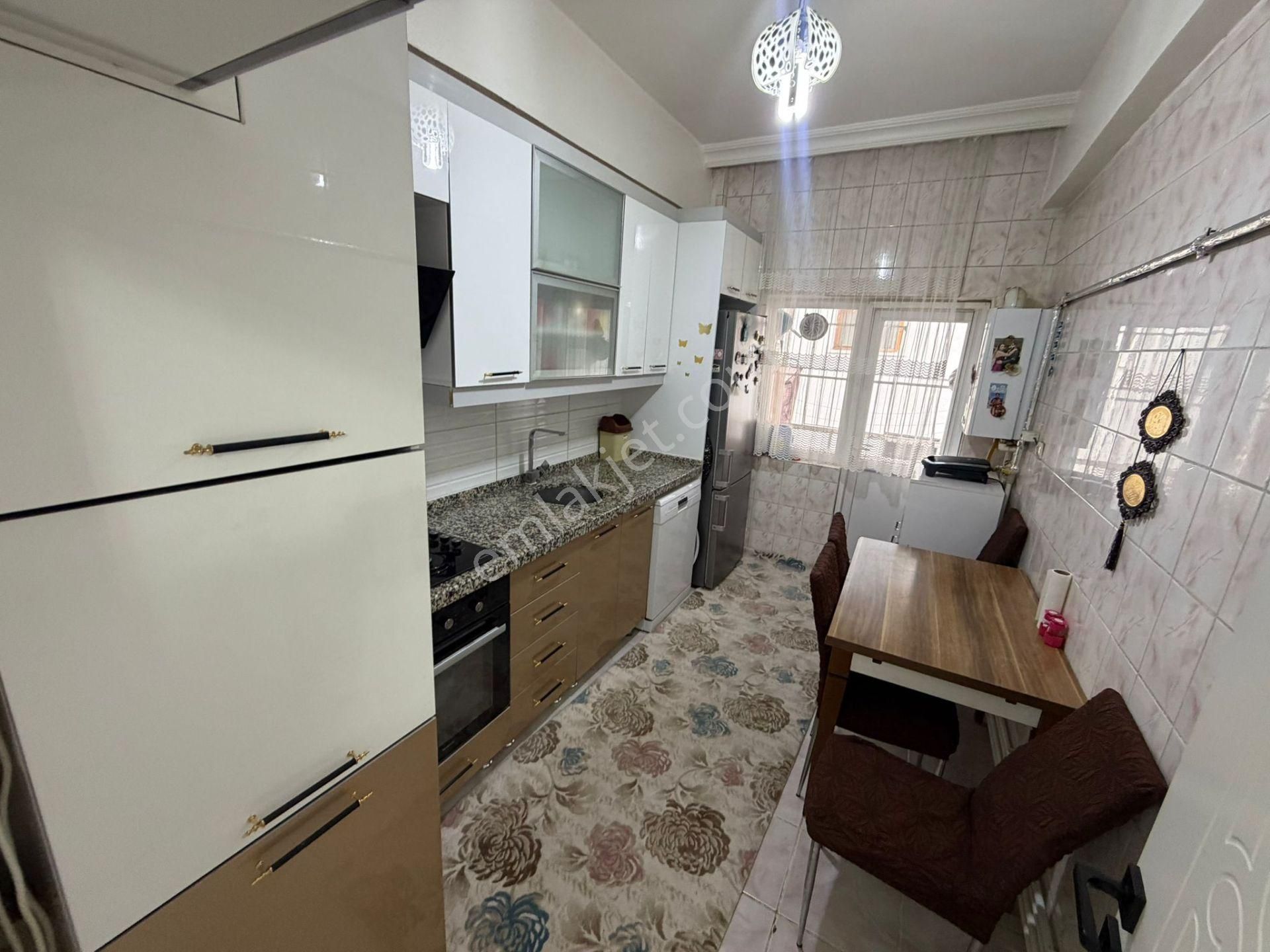 Etimesgut Piyade Mahallesinde 2+1 Katta Satılık Daire - Görsel 2