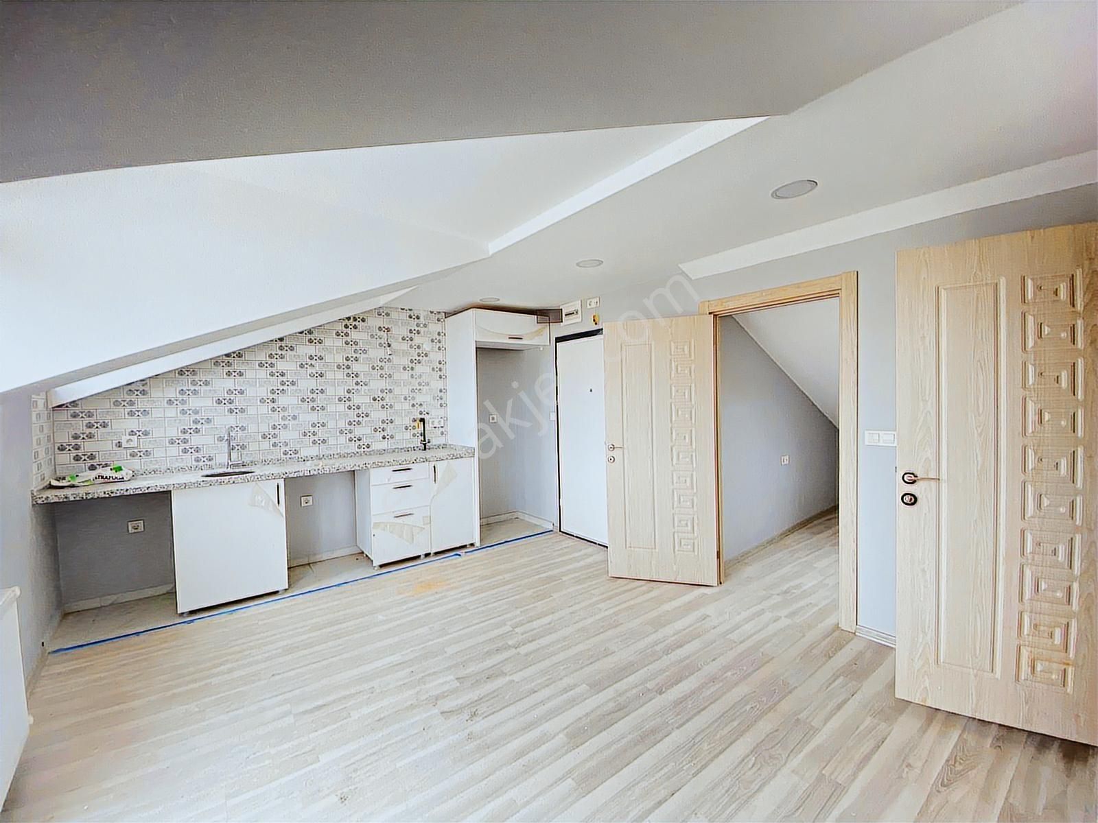 Muratpaşada Mahallesinde Kullanışlı Sıfır Satılık Dubleks Daire! - Görsel 24