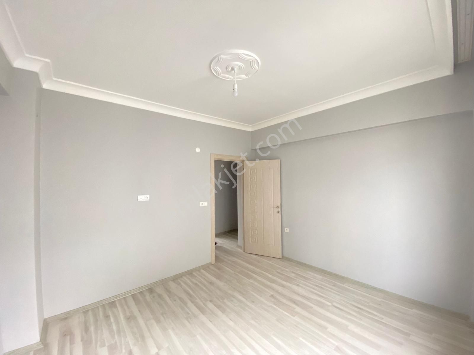 Muratpaşada Mahallesinde Kullanışlı Sıfır Satılık Dubleks Daire! - Görsel 8