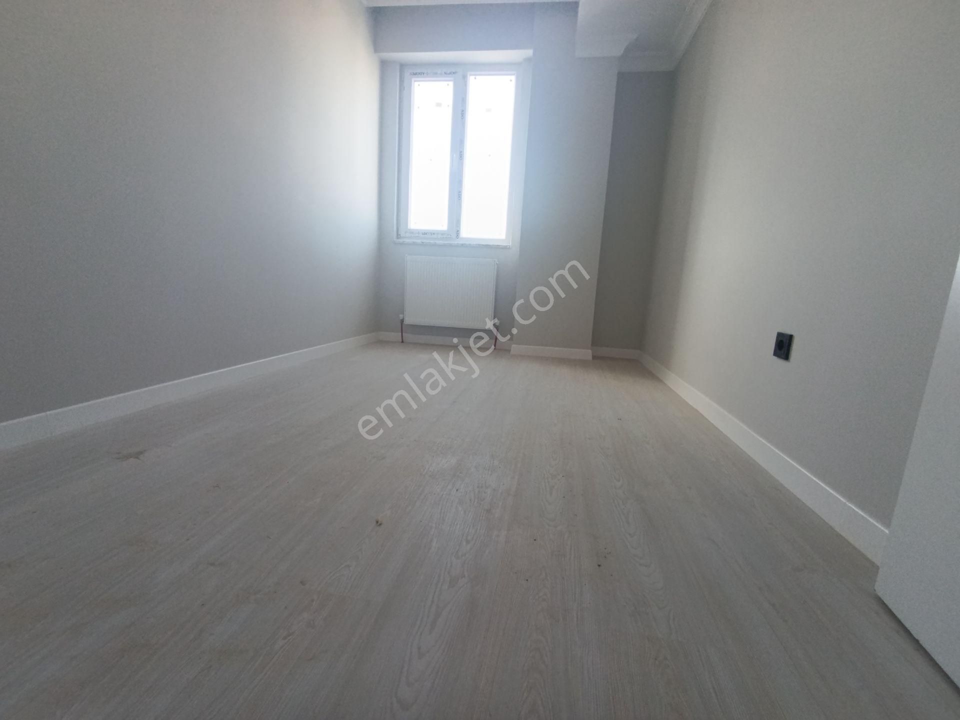 Pendik Esenyalıda Sıfır Satılık 2+1 Asansör Otoparklı Manzaralı Lüks Daire - Görsel 6