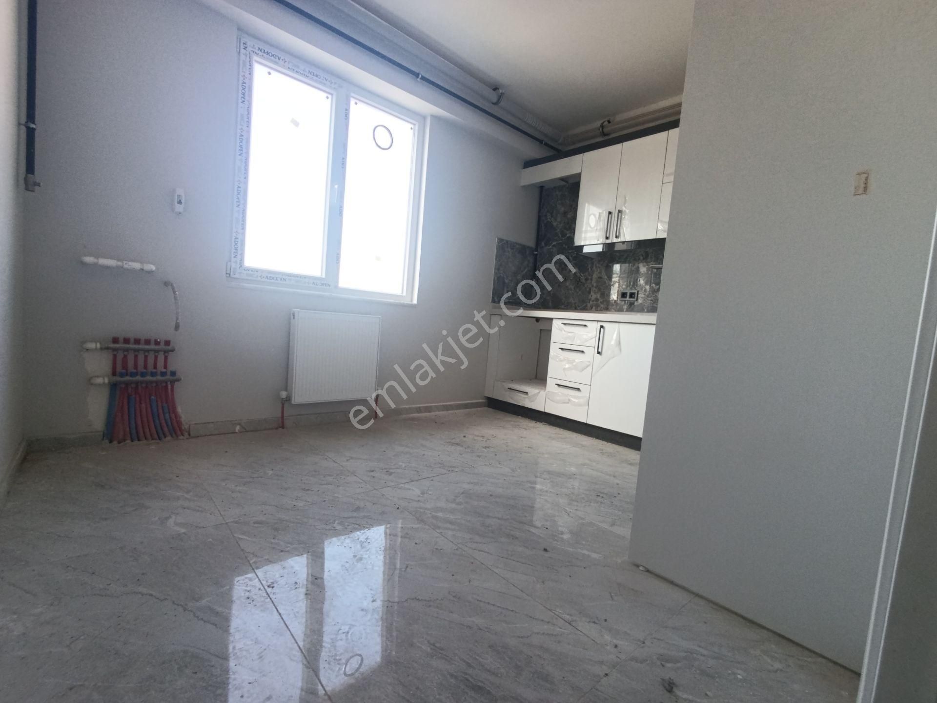Pendik Esenyalıda Sıfır Satılık 2+1 Asansör Otoparklı Manzaralı Lüks Daire - Görsel 18