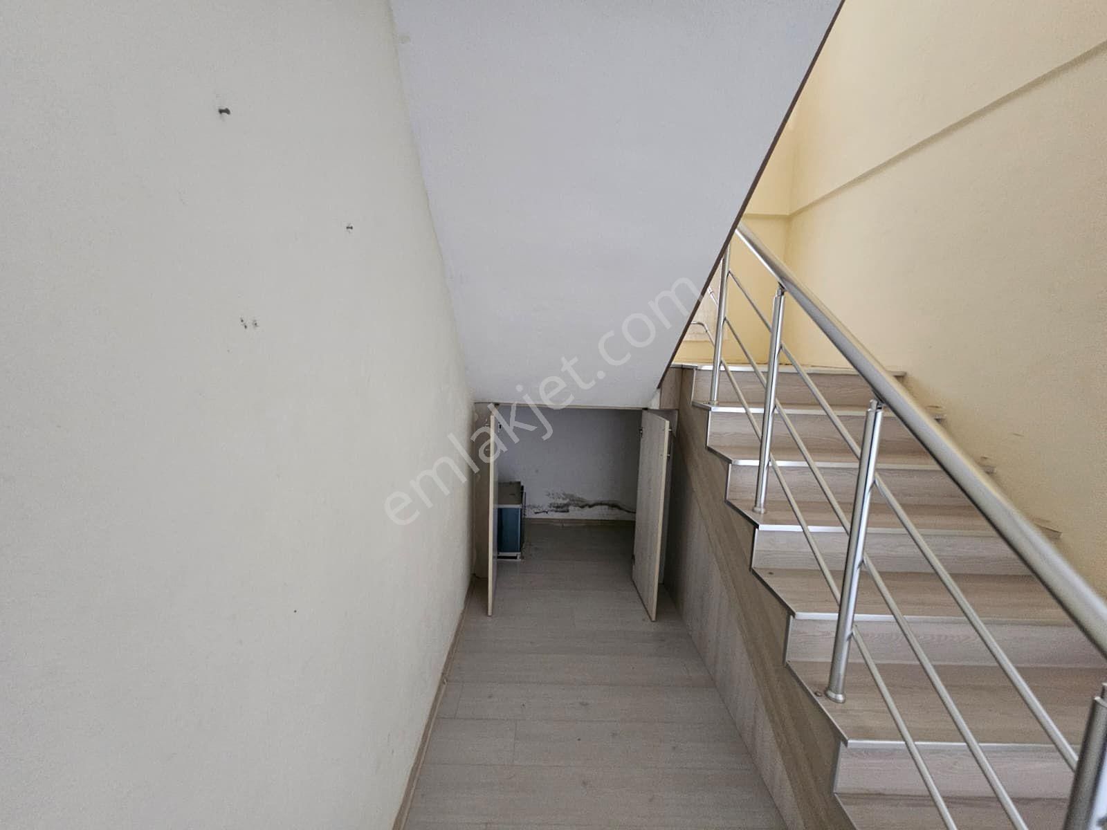 Seydikemer Gerişburnu Mah. Geniş Büyük Kiralık Daire - Görsel 27