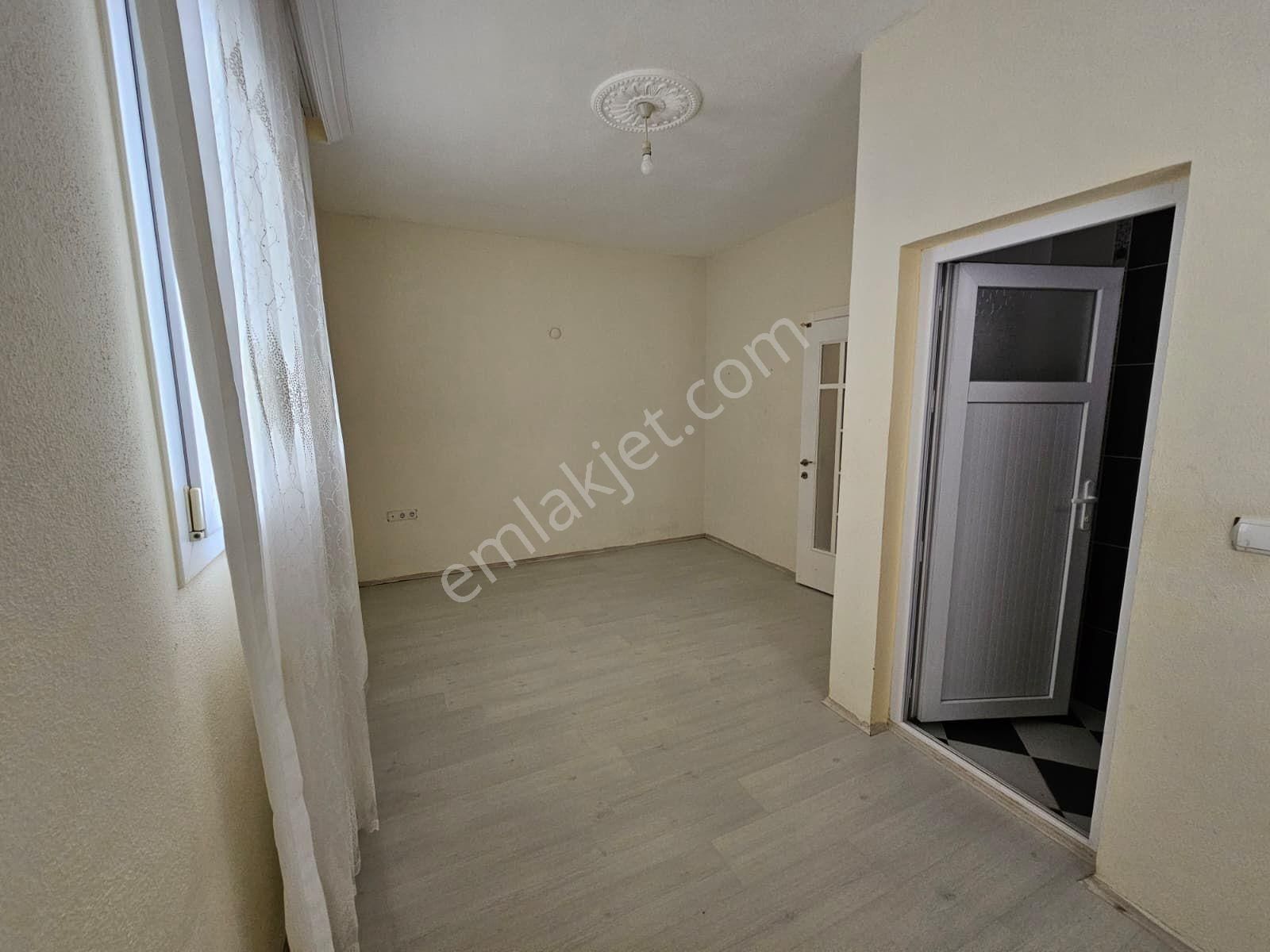 Seydikemer Gerişburnu Mah. Geniş Büyük Kiralık Daire - Görsel 28