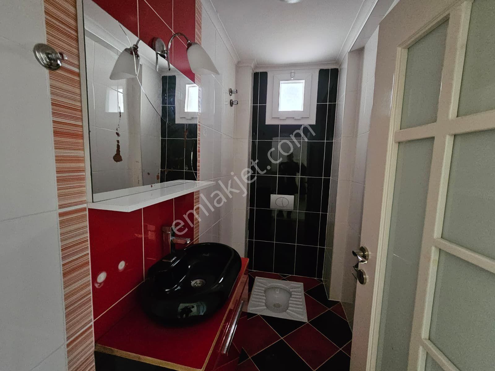 Seydikemer Gerişburnu Mah. Geniş Büyük Kiralık Daire - Görsel 26