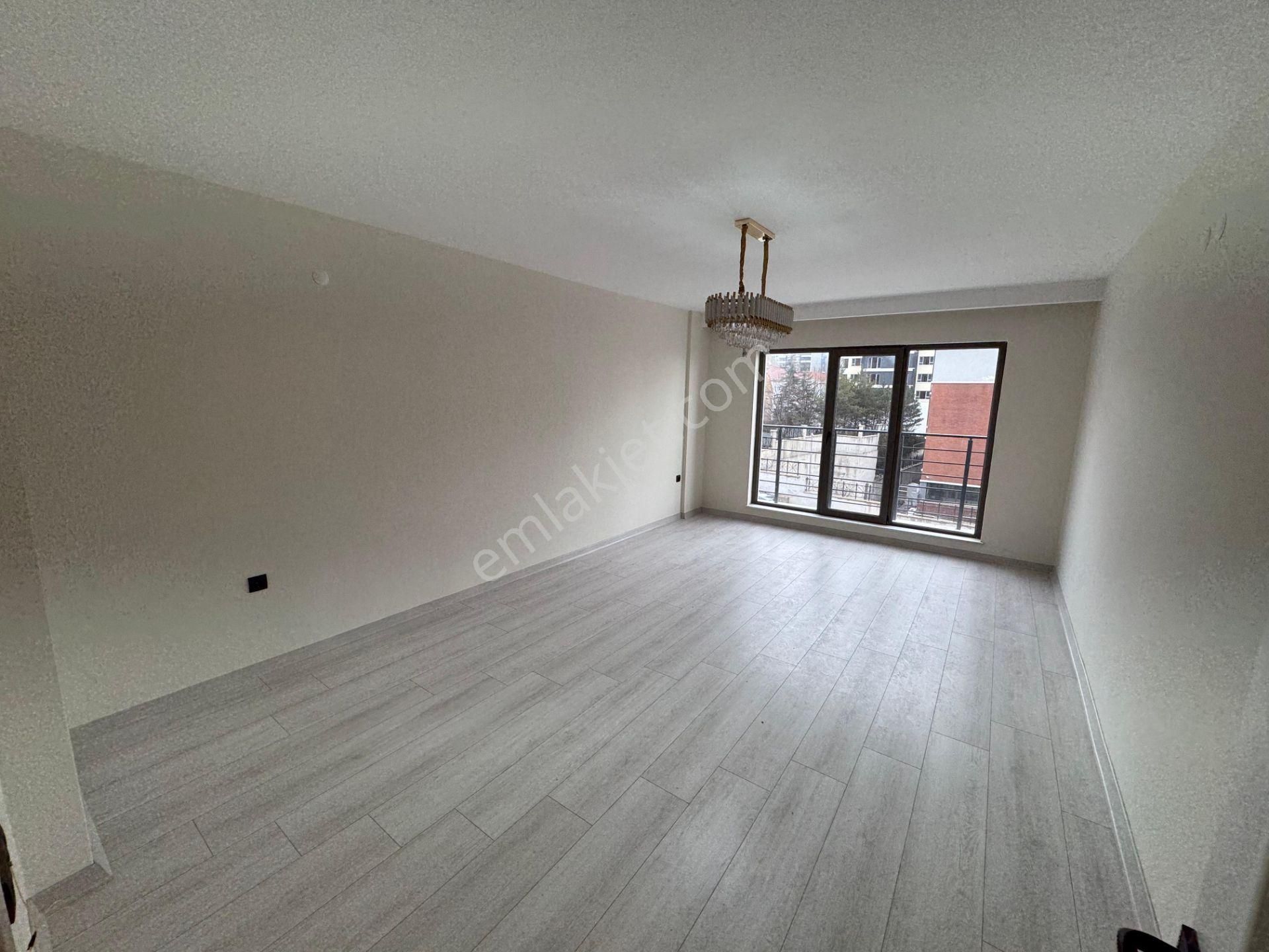 Altındağ - Feridun Çelik Mahallesi Yerden Isıtımalı Full Yapılı 2+1 Satılık Daire !!! - Görsel 2