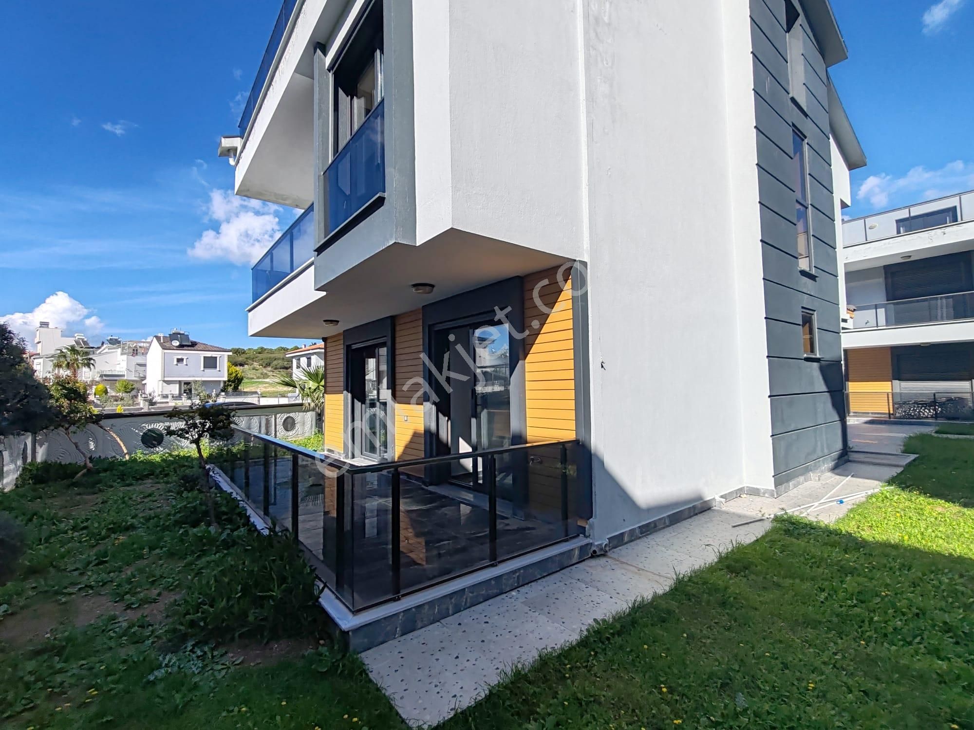 Didim'de 4+1 Müstakil Köşe Villa | 180m² | Ayrı Mutfak - Görsel 18