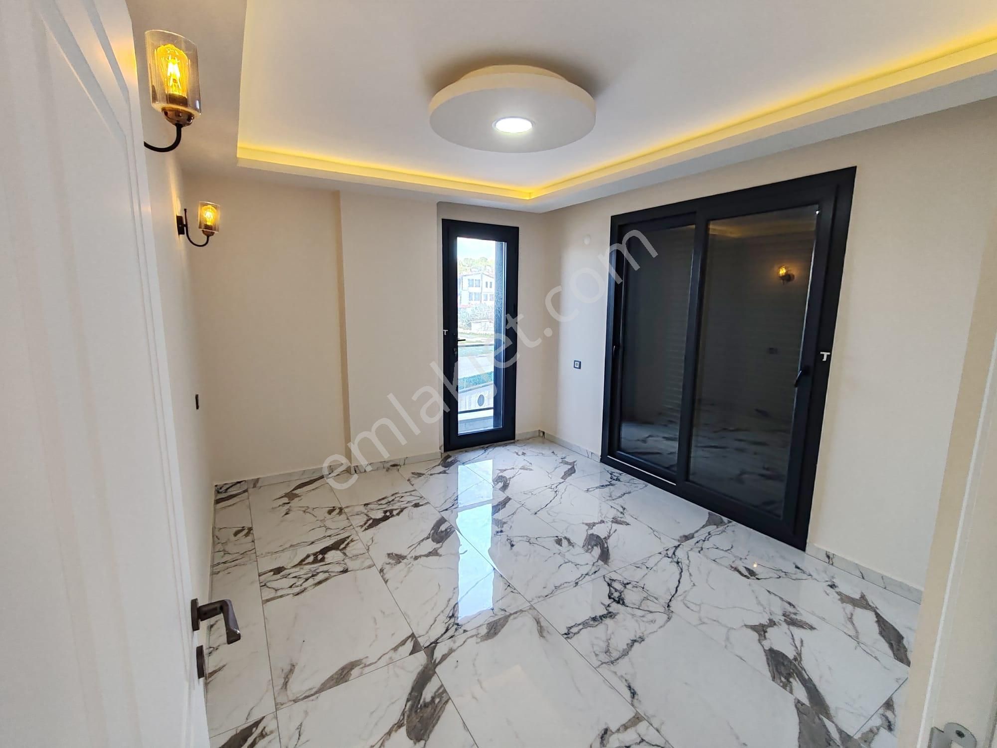 Didim'de 4+1 Müstakil Köşe Villa | 180m² | Ayrı Mutfak - Görsel 22