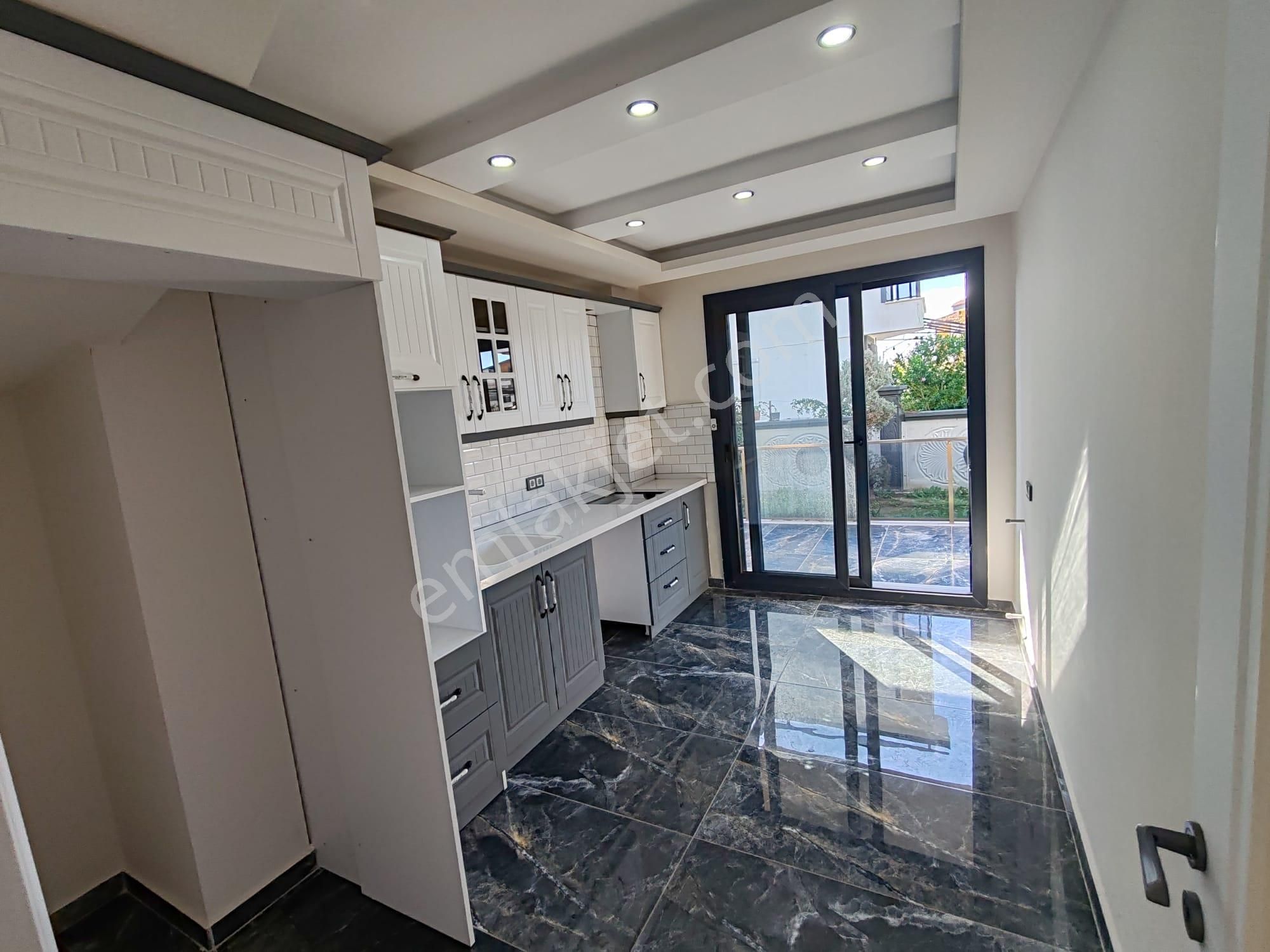 Didim'de 4+1 Müstakil Köşe Villa | 180m² | Ayrı Mutfak - Görsel 13