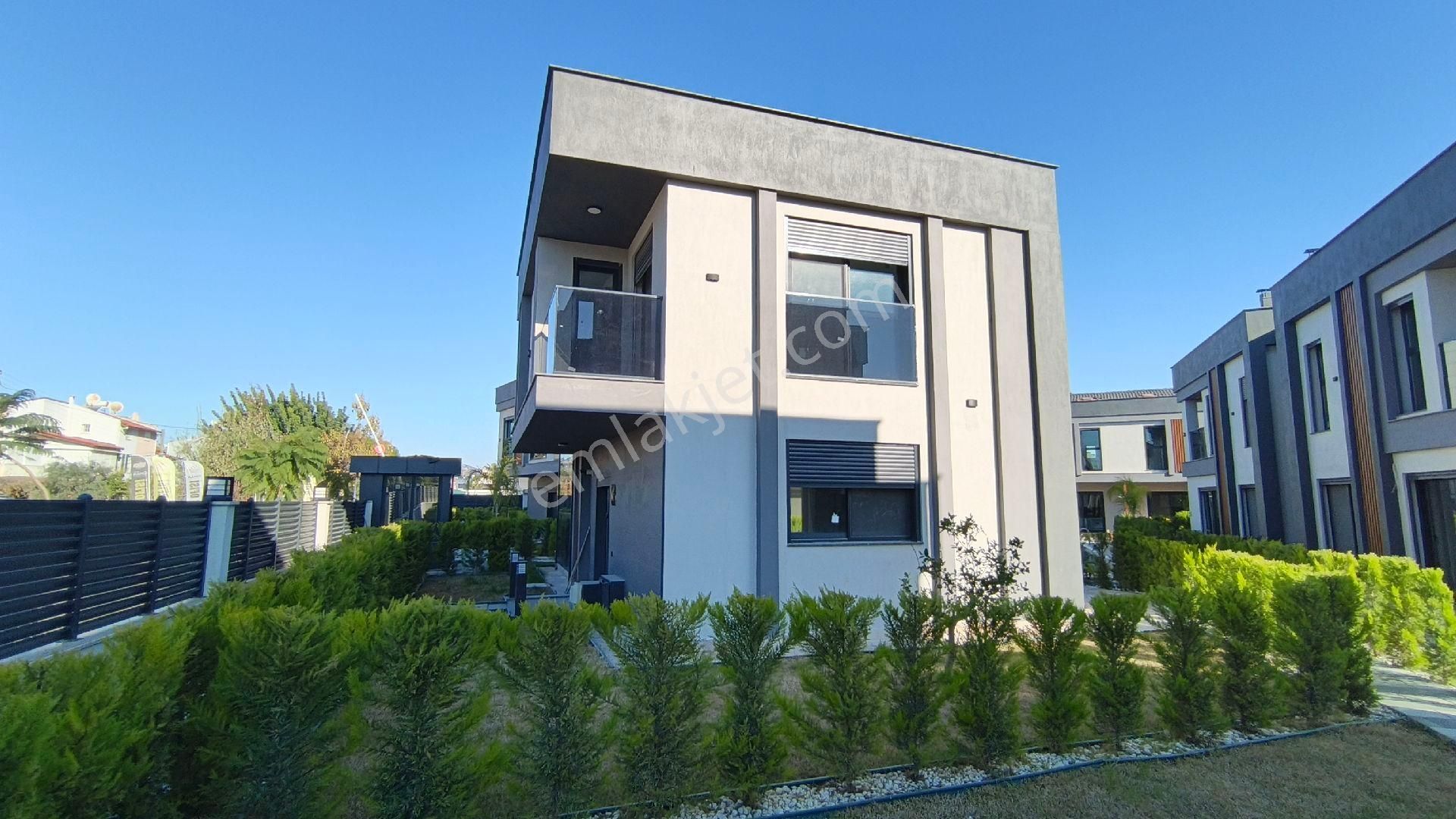 Denize Yürüme Mesafesinde | Müstakil | Yeni Yapı | 4+1 | Doğalgazlı - Görsel 7