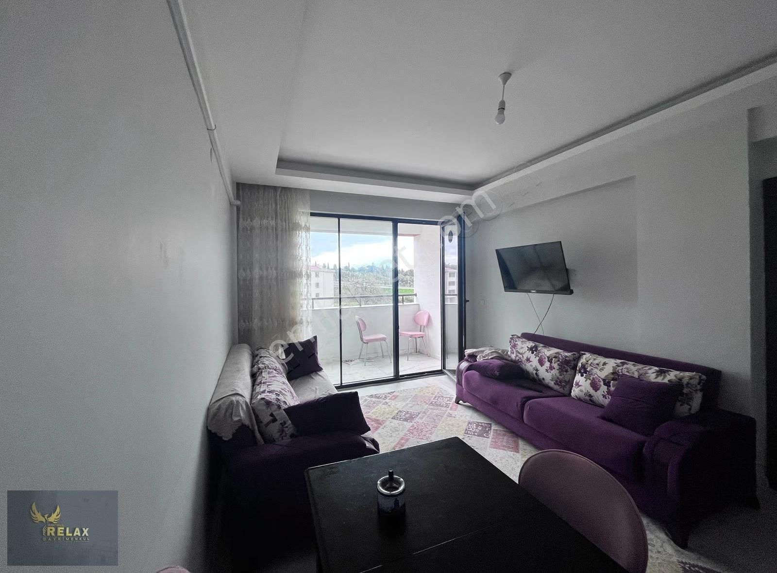 Yeni Mahallede Arakat Balkonlu 1+1 Eşyalı Daire - Görsel 6