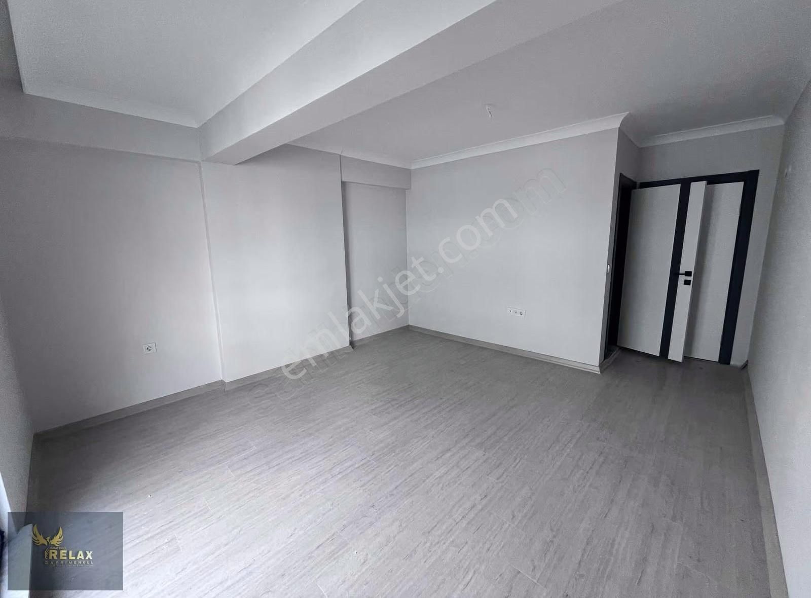 17 Eylül Mahallesinde 2+1 Satılık Arakat Daire - Görsel 9