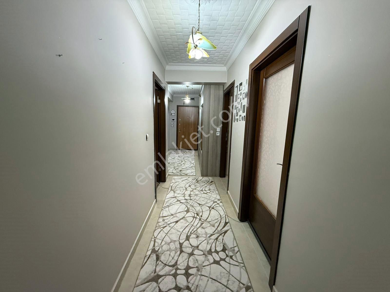 Porsuk Caddesi Paraleli Kat Konumunda 3+1 - Görsel 24