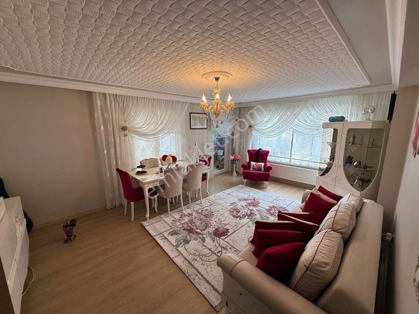 Porsuk Caddesi Paraleli Kat Konumunda 3+1 - Görsel 26