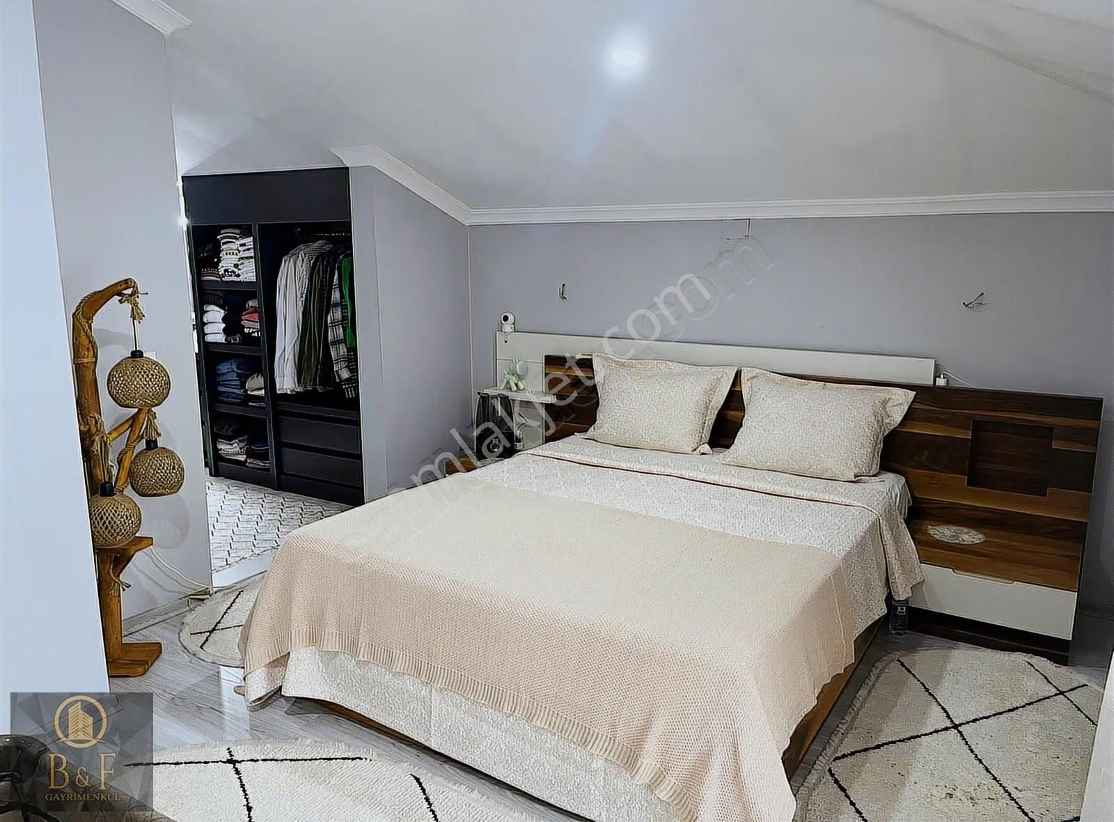 Cumhuriyet Mahallesinde 145m2 Satılık Dubleks - Görsel 4