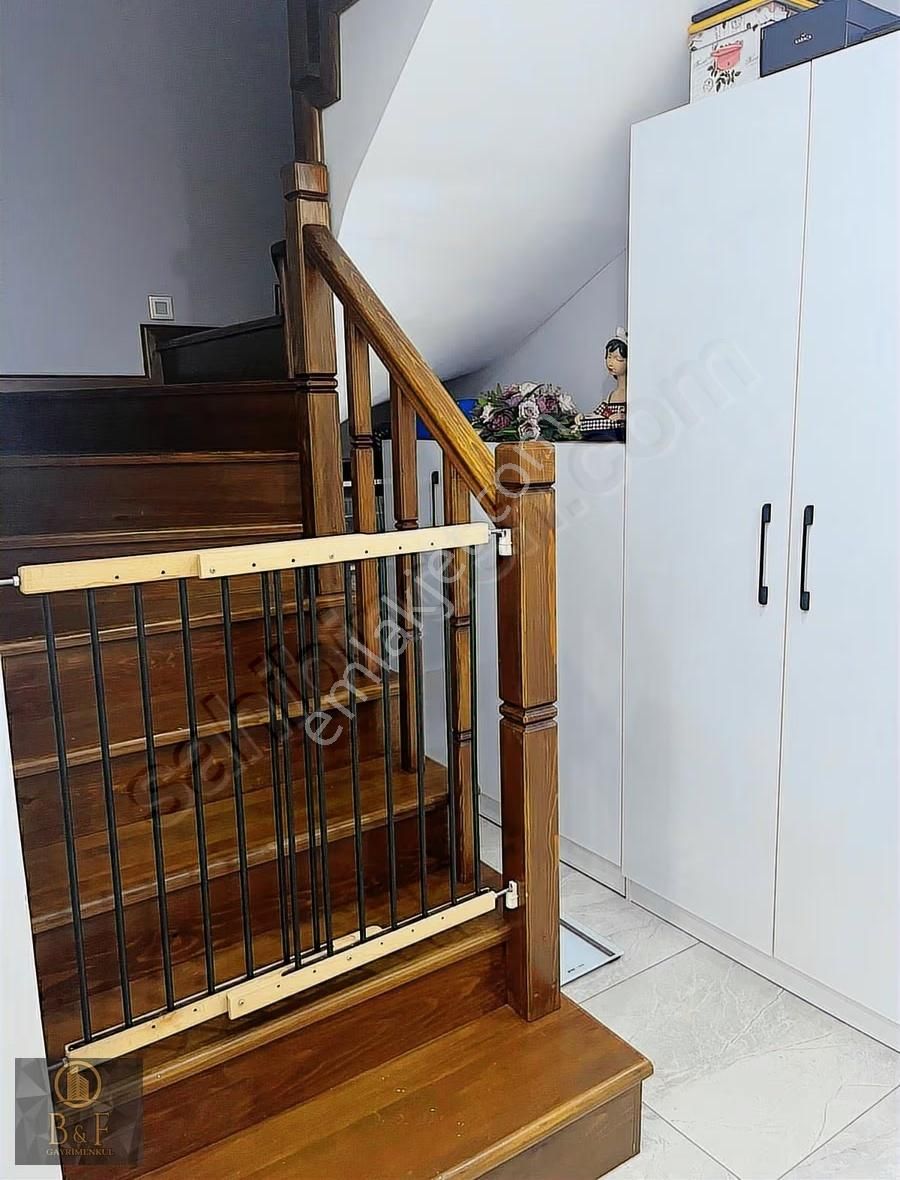 Cumhuriyet Mahallesinde 145m2 Satılık Dubleks - Görsel 12