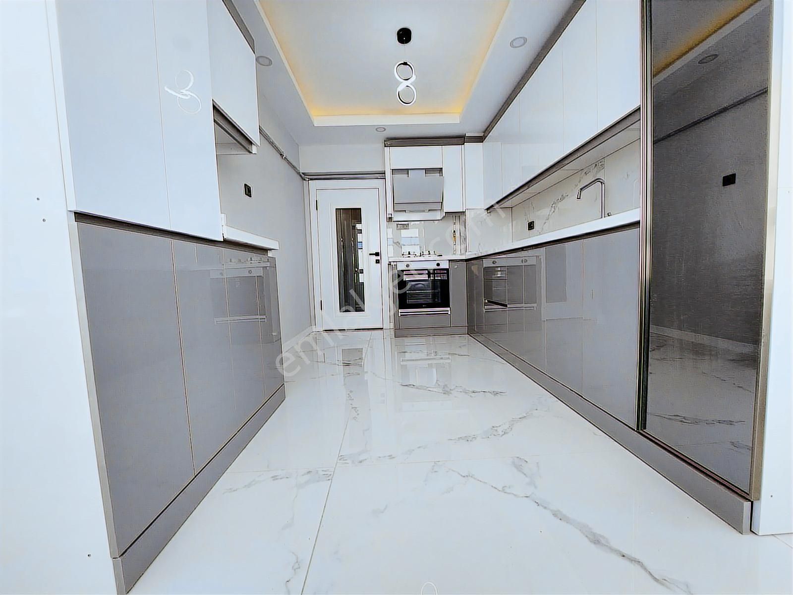 Elvan Mah De Satılık 3+1 Kat Ta Ful Yapılı Geniş Daire - Görsel 29