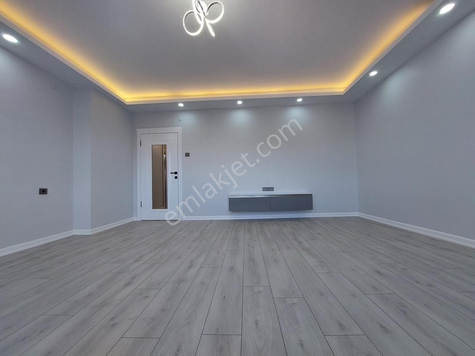 Elvan Mah De Satılık 3+1 Kat Ta Ful Yapılı Geniş Daire - Görsel 34