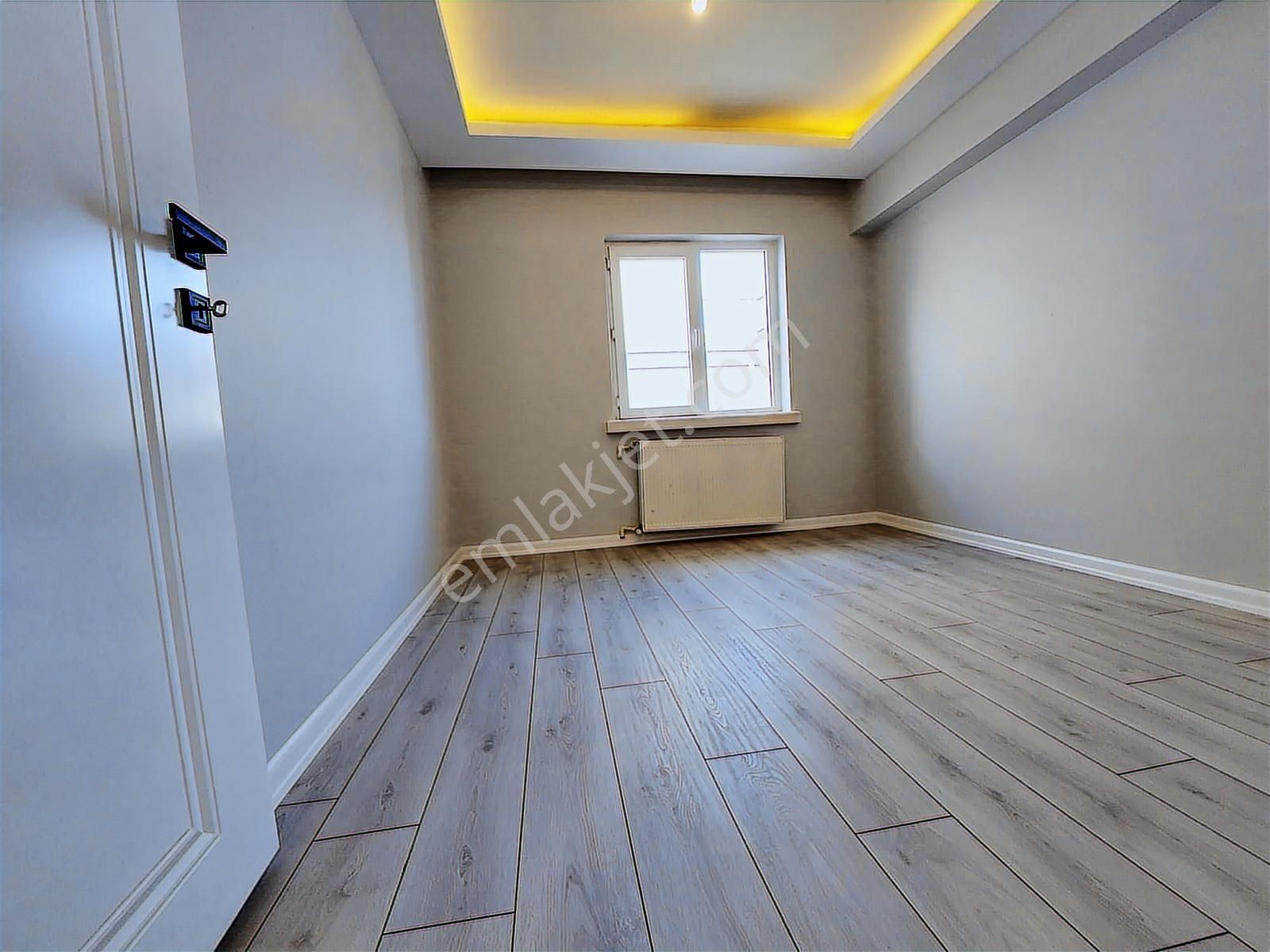 Elvan Mah De Satılık 3+1 Kat Ta Ful Yapılı Geniş Daire - Görsel 9