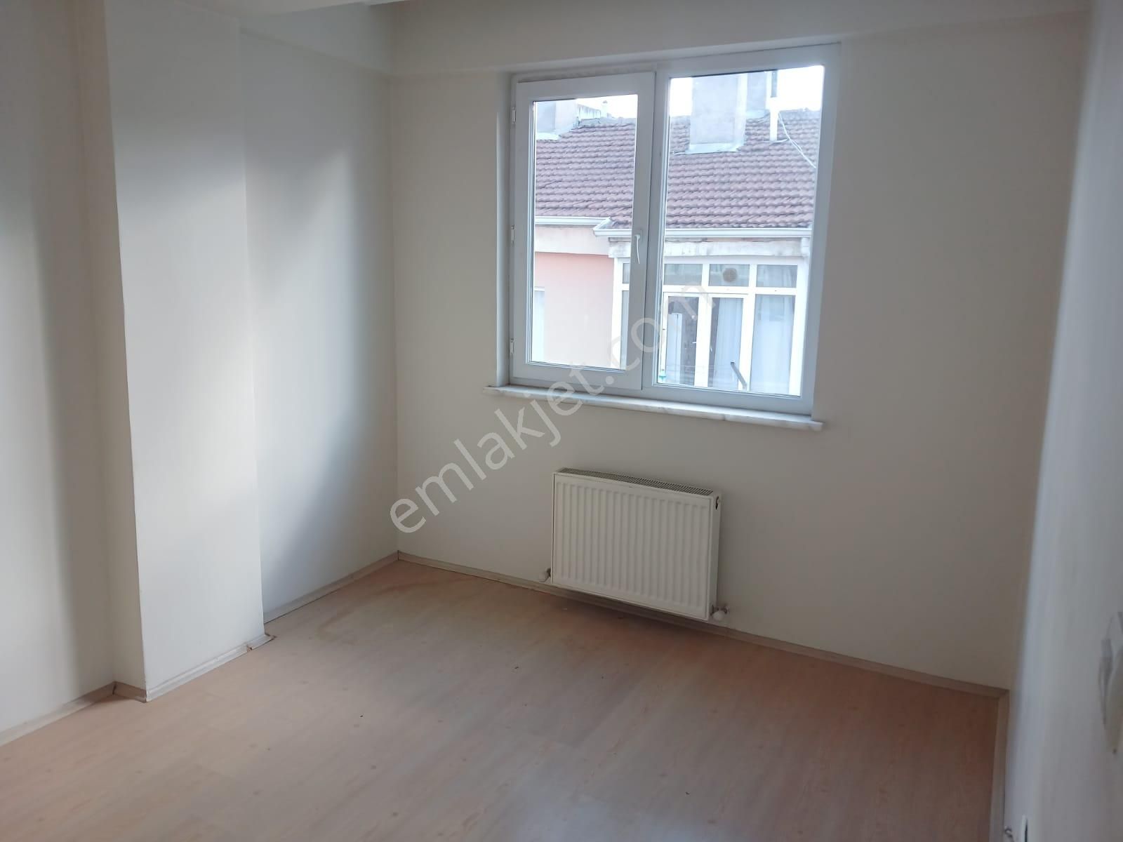 Eskişehir Mamure Mah. Çarşıya Yakın Kiralık 1+1 Daire - Görsel 4