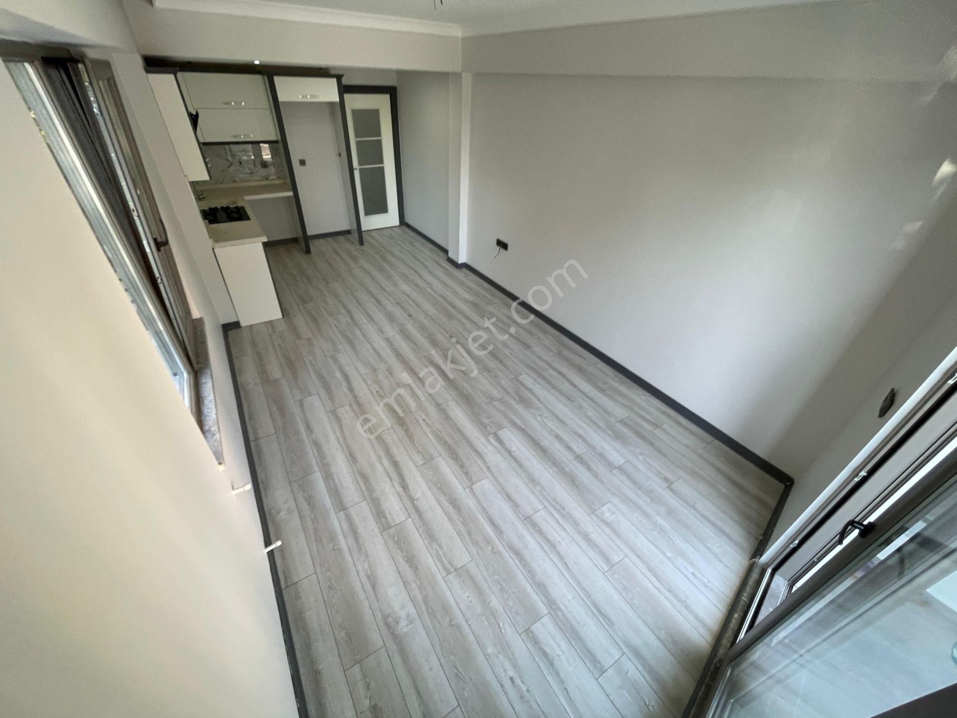 Berkay Demirel'den Altınkumda Ön Cephe Doğalgazlı 1+1 Daire - Görsel 13