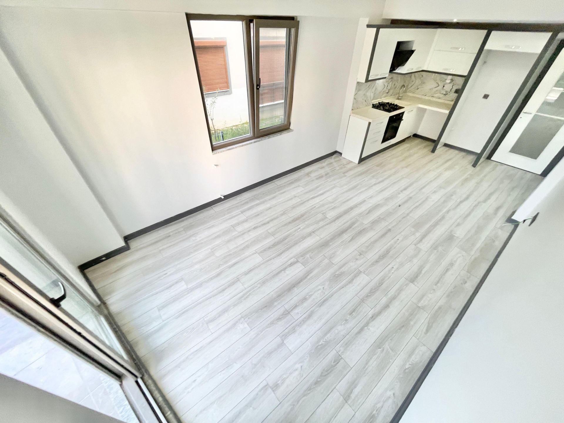 Berkay Demirel'den Altınkumda Ön Cephe Doğalgazlı 1+1 Daire - Görsel 11