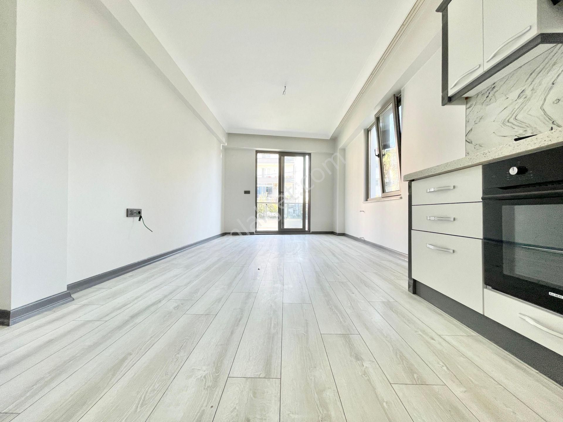 Berkay Demirel'den Altınkumda Ön Cephe Doğalgazlı 1+1 Daire - Görsel 10