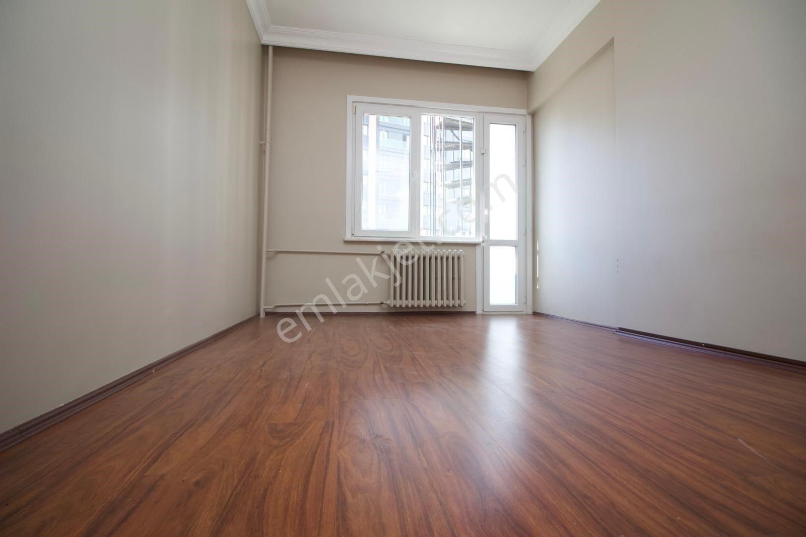 Poyraz'dan Kozyatağında Prestijli Binada Balkonlu 105 M2 Net 3+1 - Görsel 25