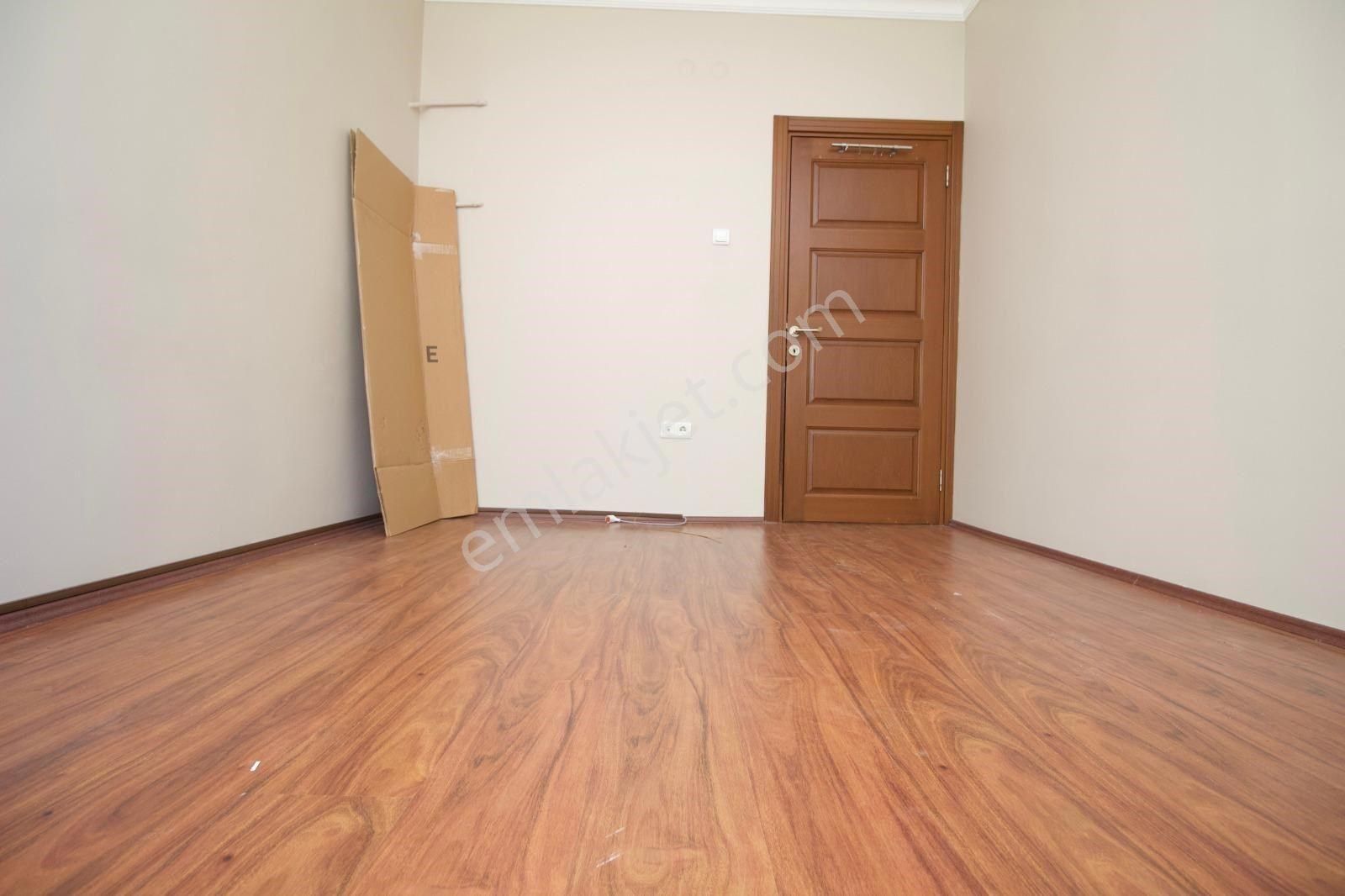 Poyraz'dan Kozyatağında Prestijli Binada Balkonlu 105 M2 Net 3+1 - Görsel 30