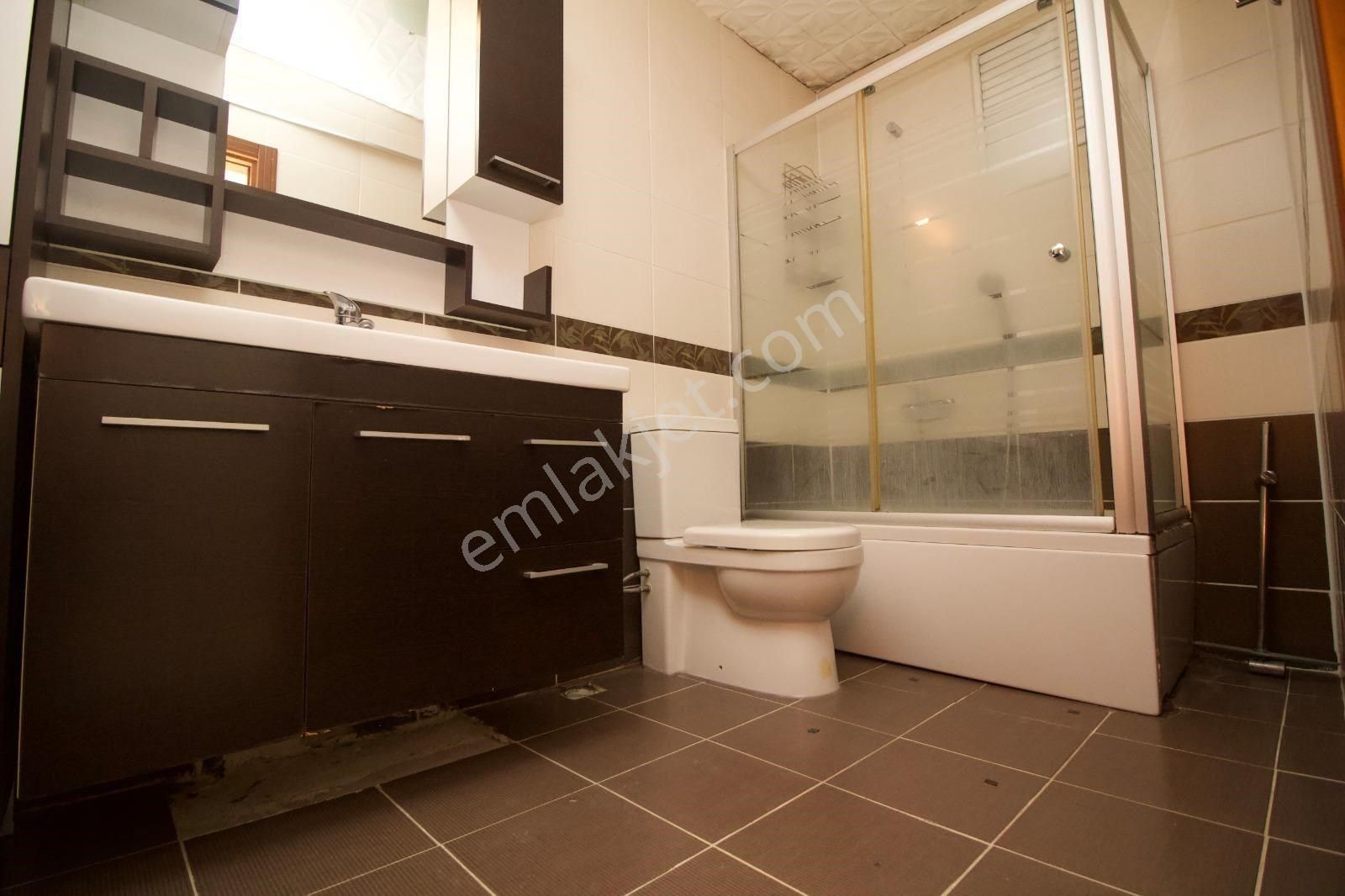 Poyraz'dan Kozyatağında Prestijli Binada Balkonlu 105 M2 Net 3+1 - Görsel 19