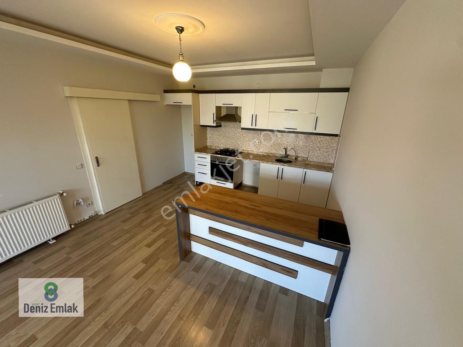 Denizden Akçayda Asansörlü Yeni Binada Geniş Satılık 1+1 Daire. - Görsel 26