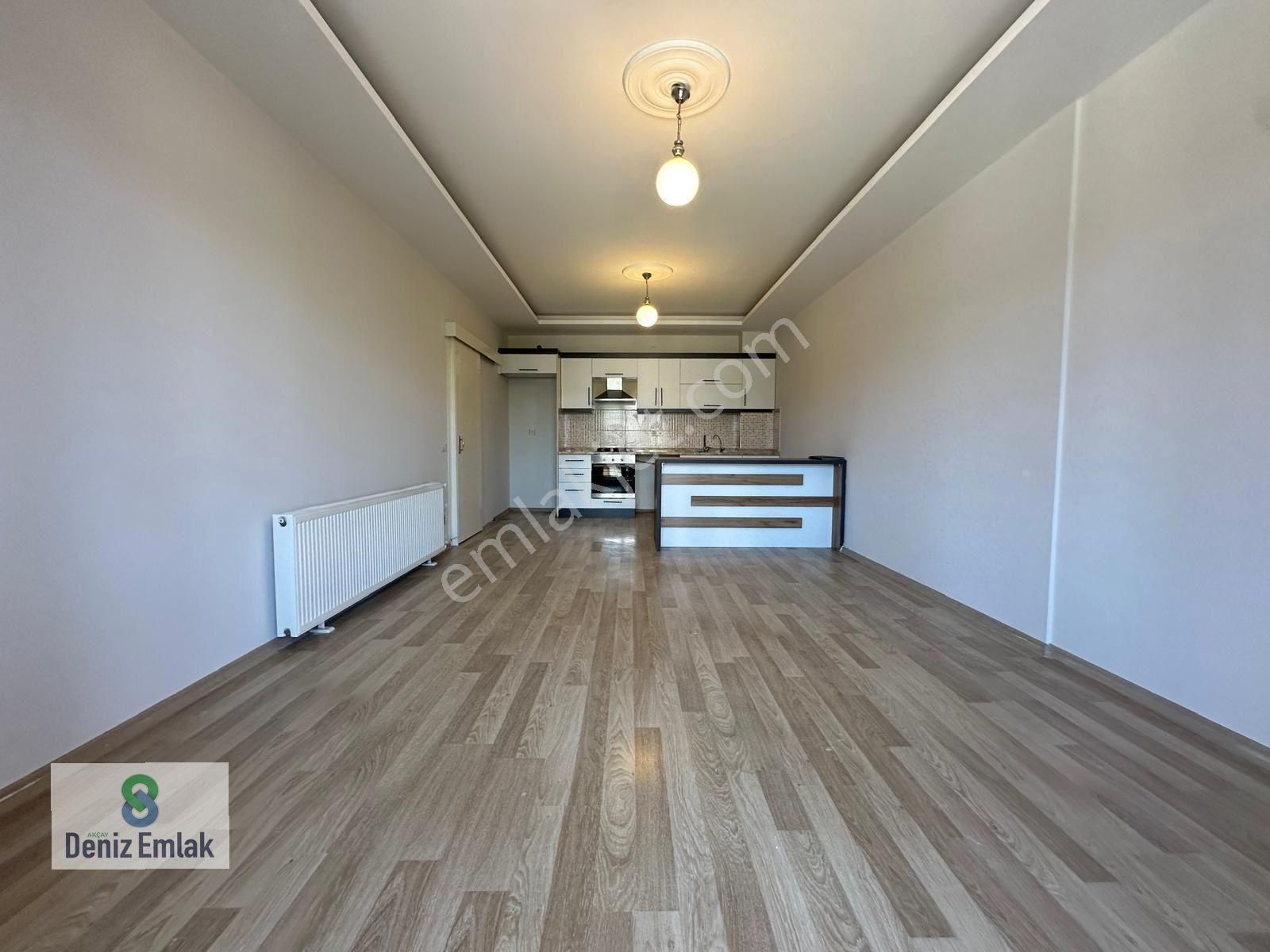 Denizden Akçayda Asansörlü Yeni Binada Geniş Satılık 1+1 Daire. - Görsel 25