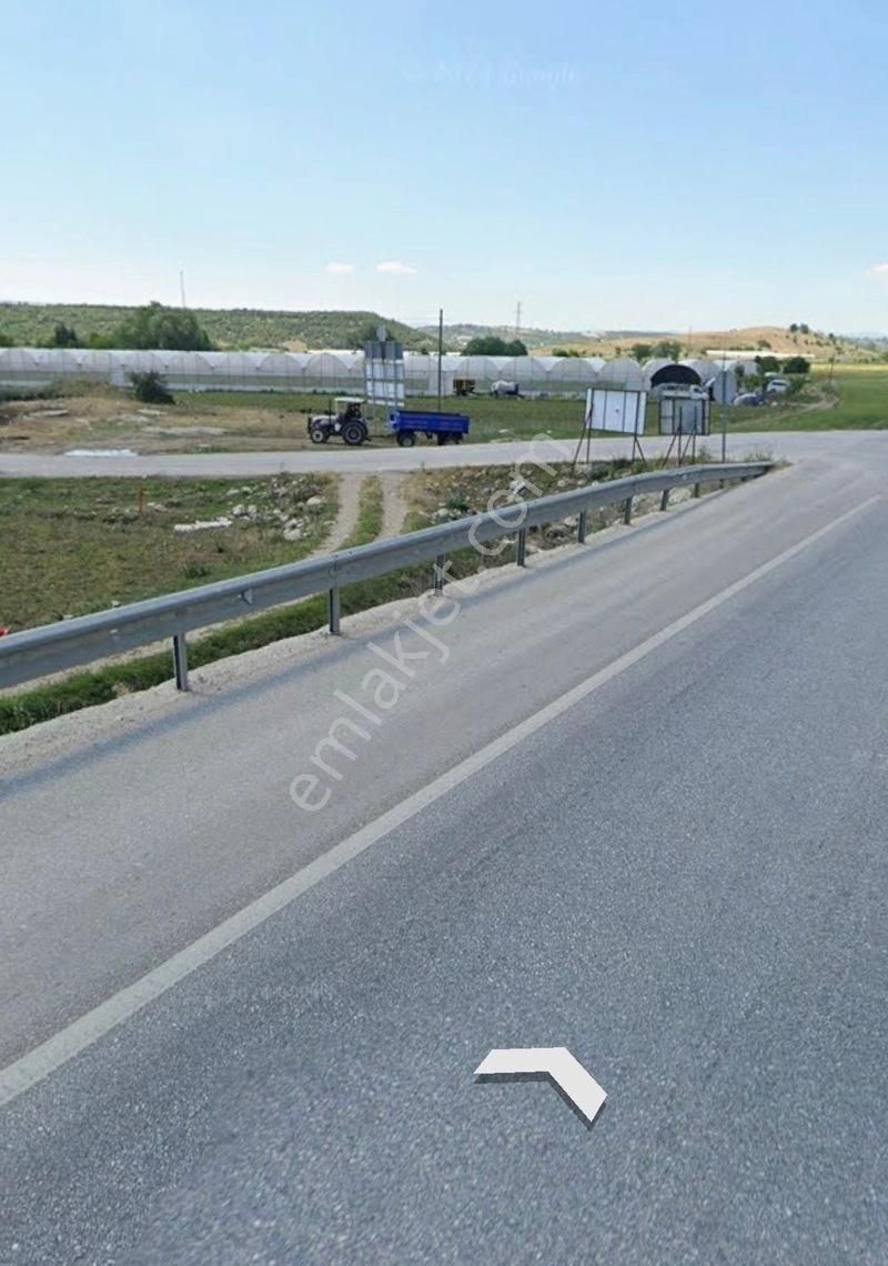 Burdur Merkez Çinede Antalya Karayolunda 3 Adet Satılık Tarla - Görsel 6