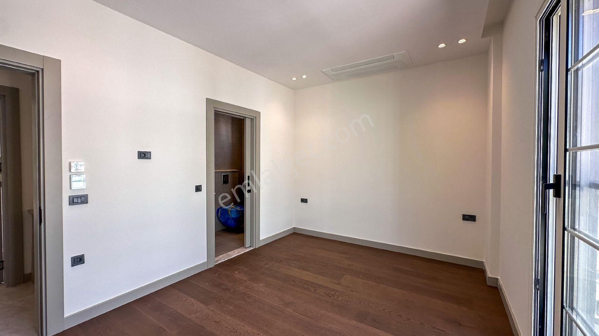 Denize 150 Metre | Yeni Yapı | Tek Müstakil | 4+1 | Özel Havuzlu - Görsel 19