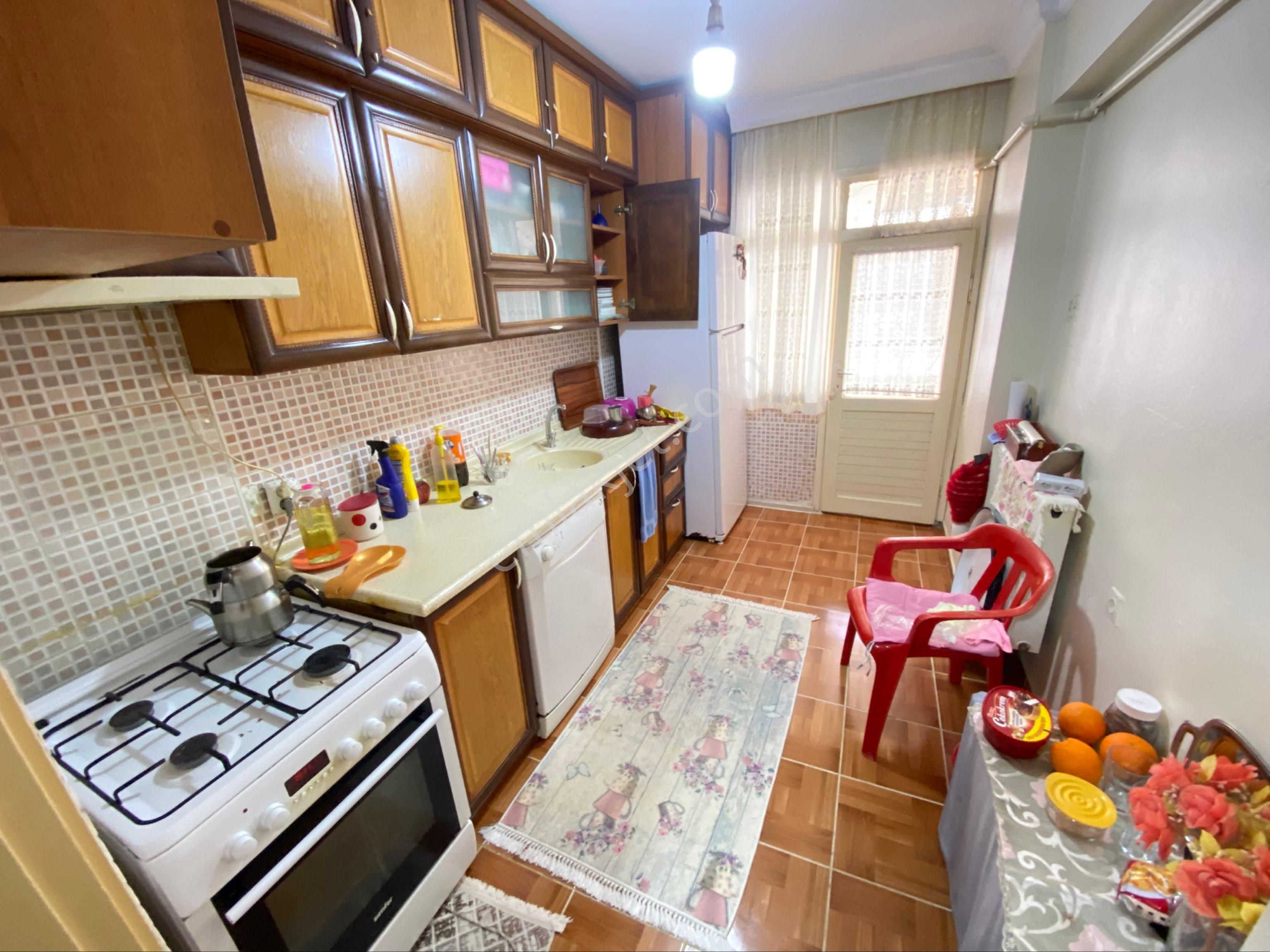 Furkan Emlaktan Kadifekale Mah 3+1 120m2 2.kat Çift Balkonlu Asansörlü Satılık Fırsat Daire